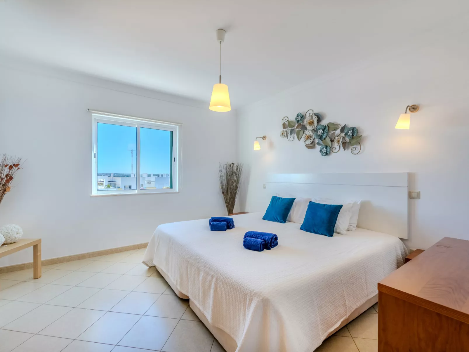 Cristina Inn - Binnen