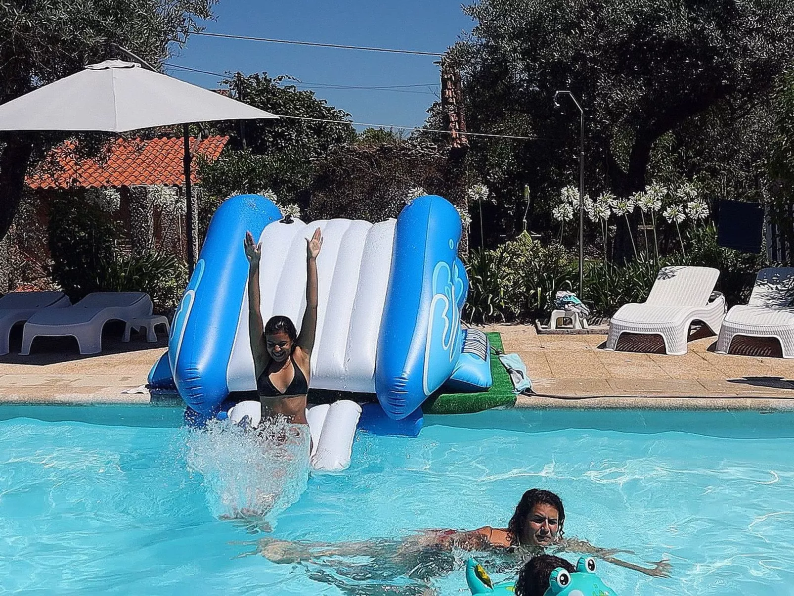 2-Zimmer-Wohnung beheizter Pool - Buiten