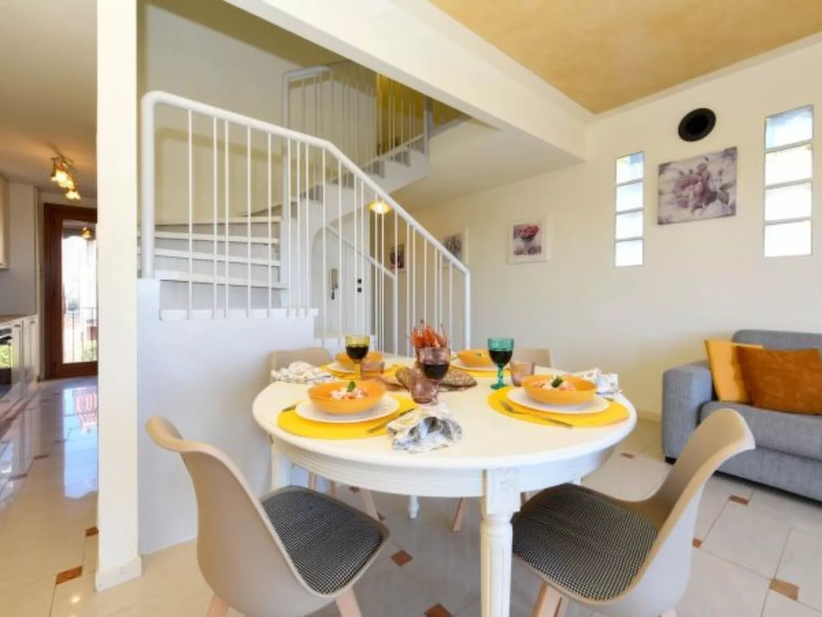 DesenzanoLoft Eden mit Seeblick und privatem Strand - Image-tags.info