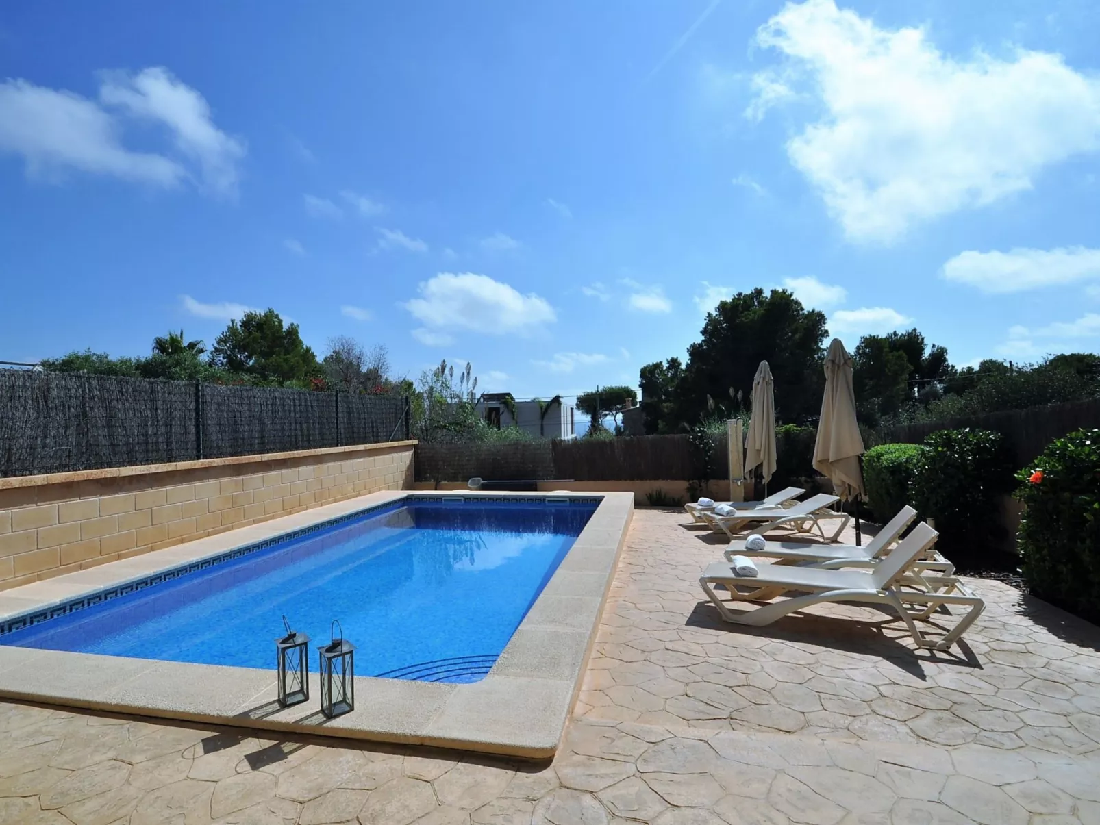 Preciosa villa con vistas al mar, piscina privada, aire acondicionado y wifi id - Image-tags.info