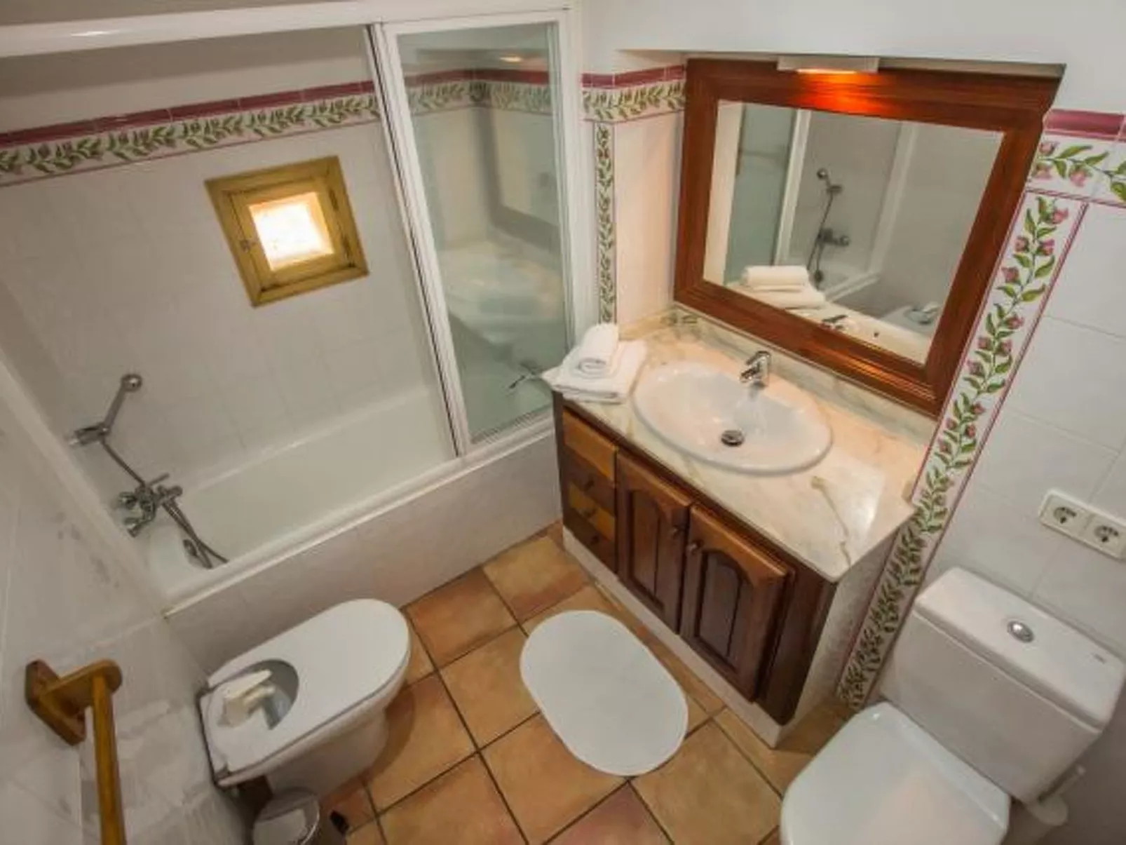 Julian - Image-tags.info