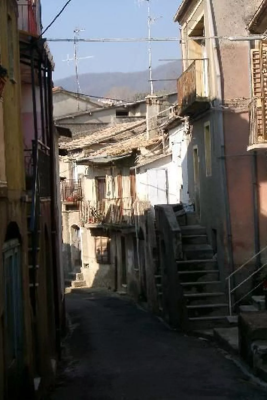 Tolles Reihenhaus im Olivenhain - Buiten