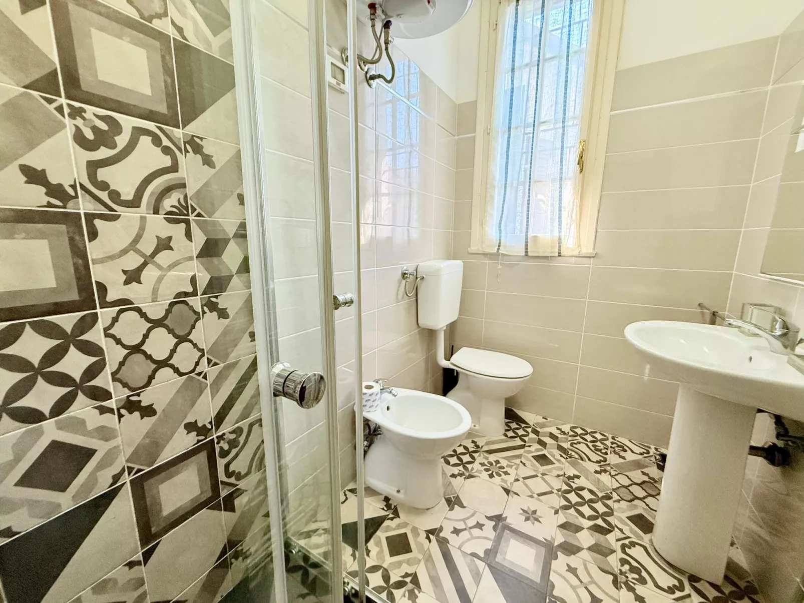 Gewächshaus im Erdgeschoss, 2 Gärten - Binnen