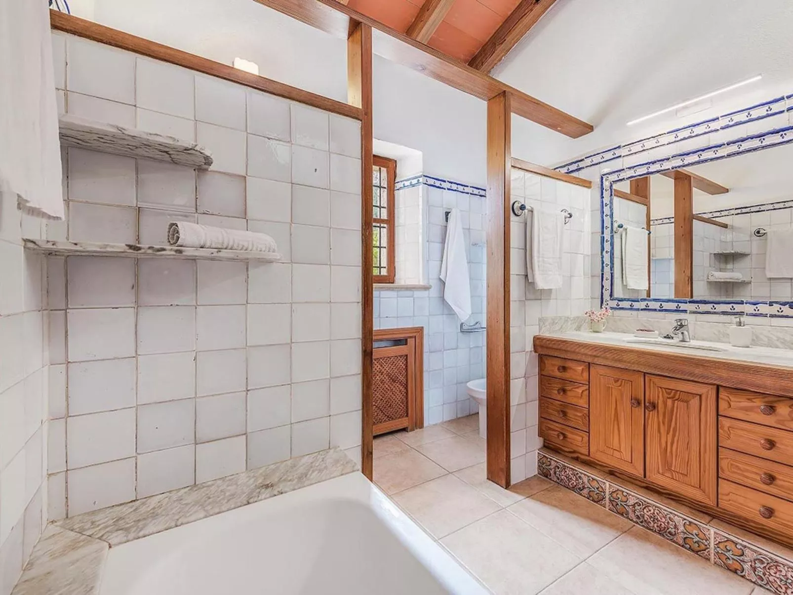 Ferienvilla "Rafalet - Binnen