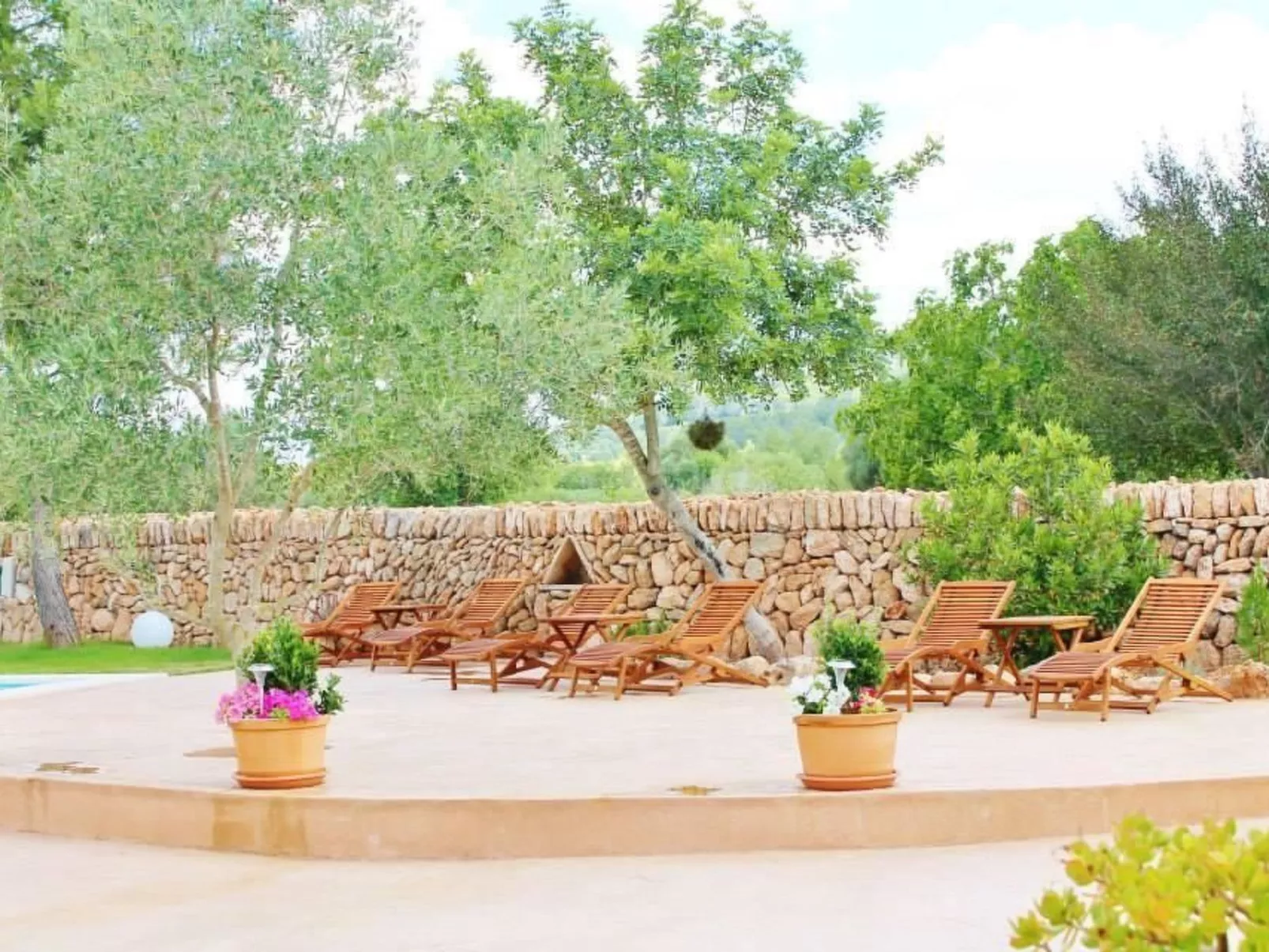 Finca "Son Gabriela" mit eigener Terrasse - Buiten