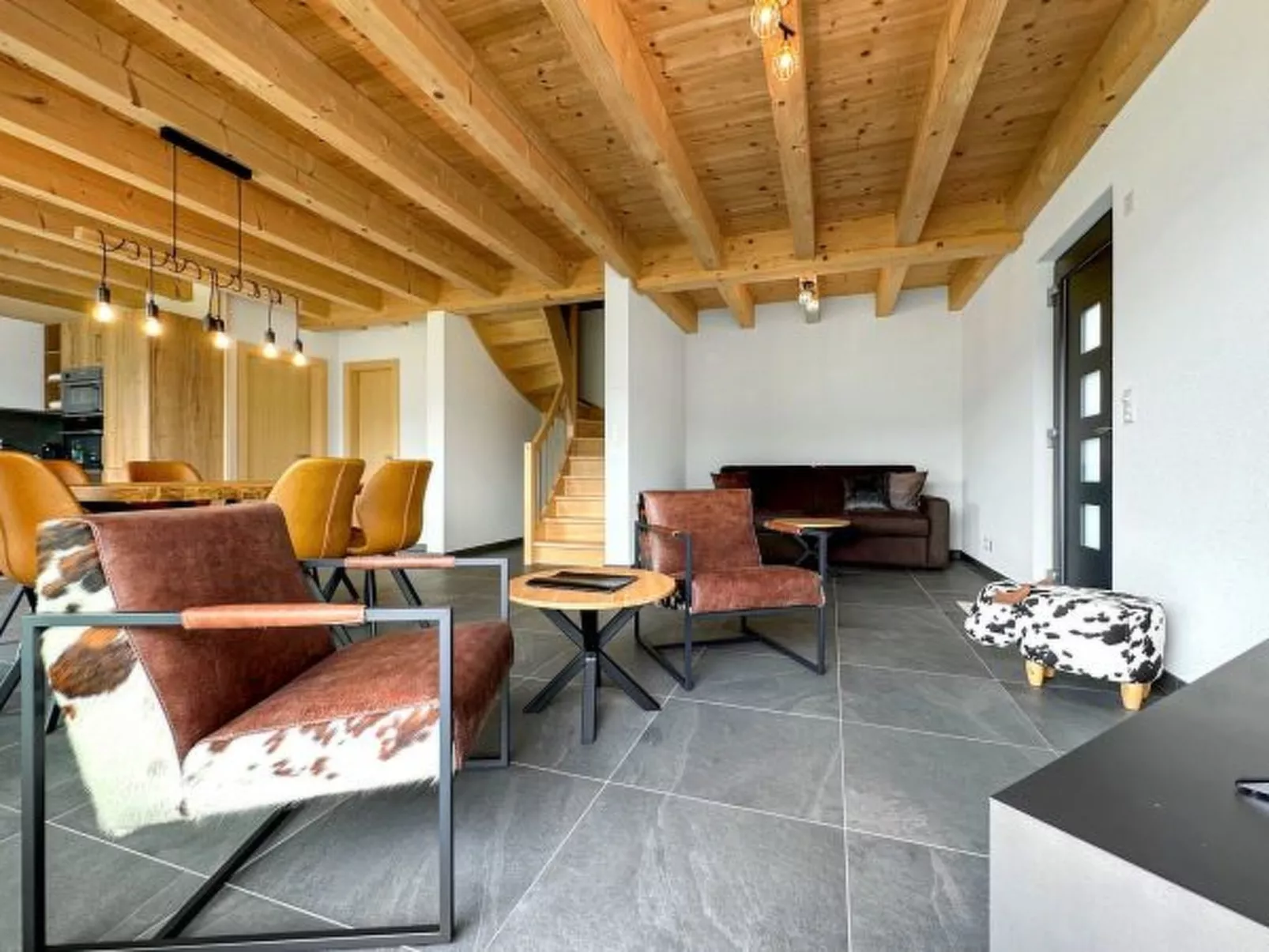 My Mountain Paradise in the Swiss Alps - Binnen