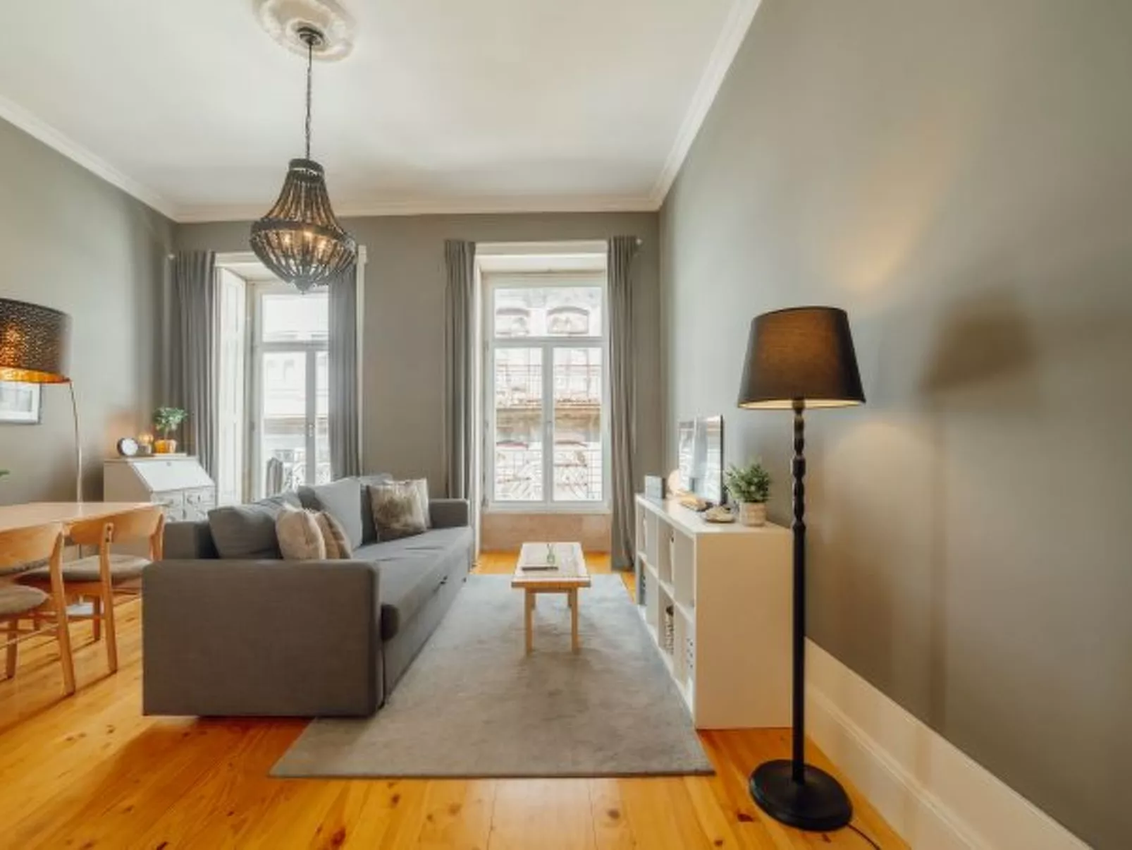 DOWNTOWN EXCELLENCE APARTMENT by VACATIONY - Binnen