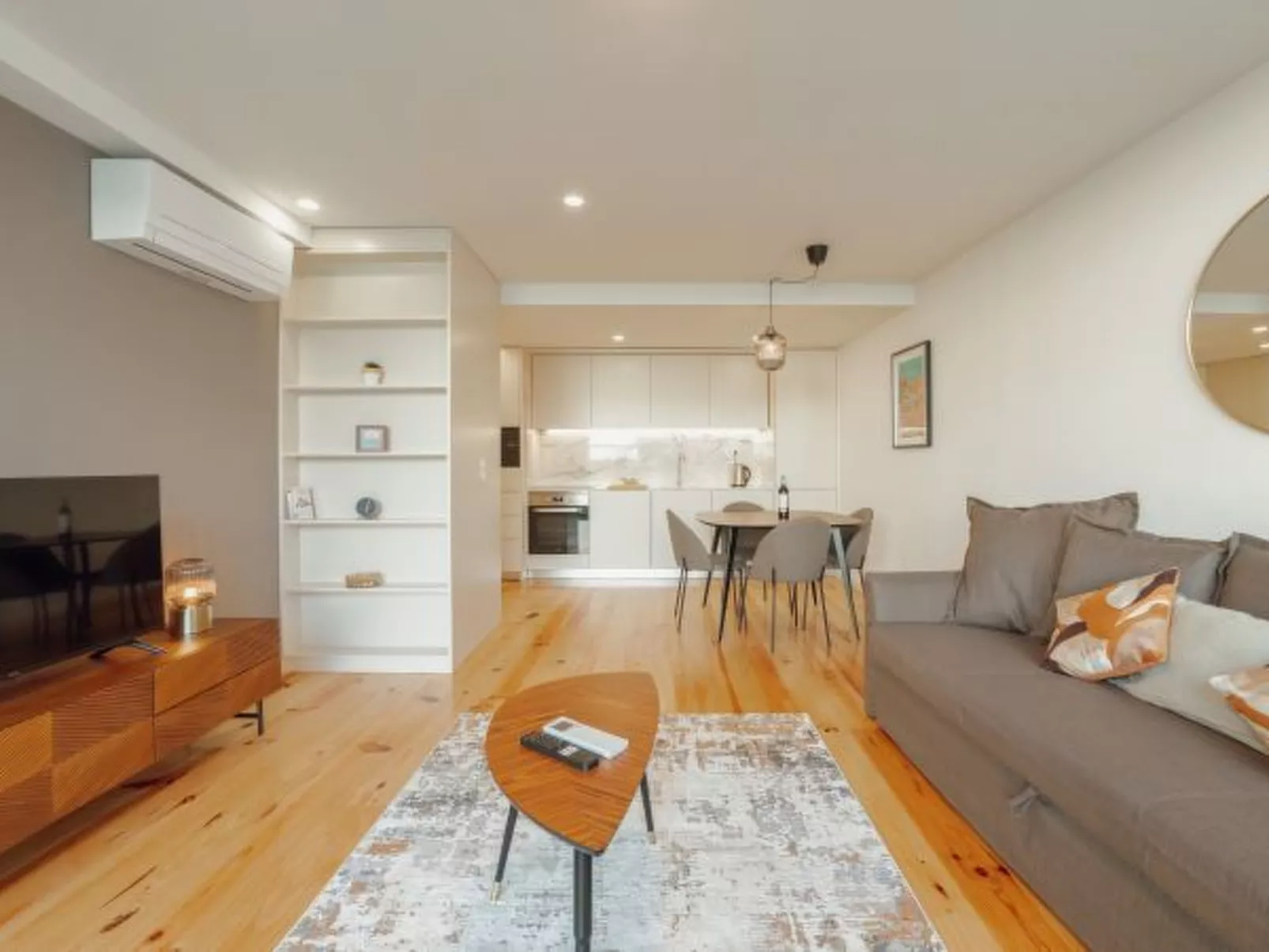 GAIA PREMIUM A WITH TERRACE by VACATIONY - Binnen