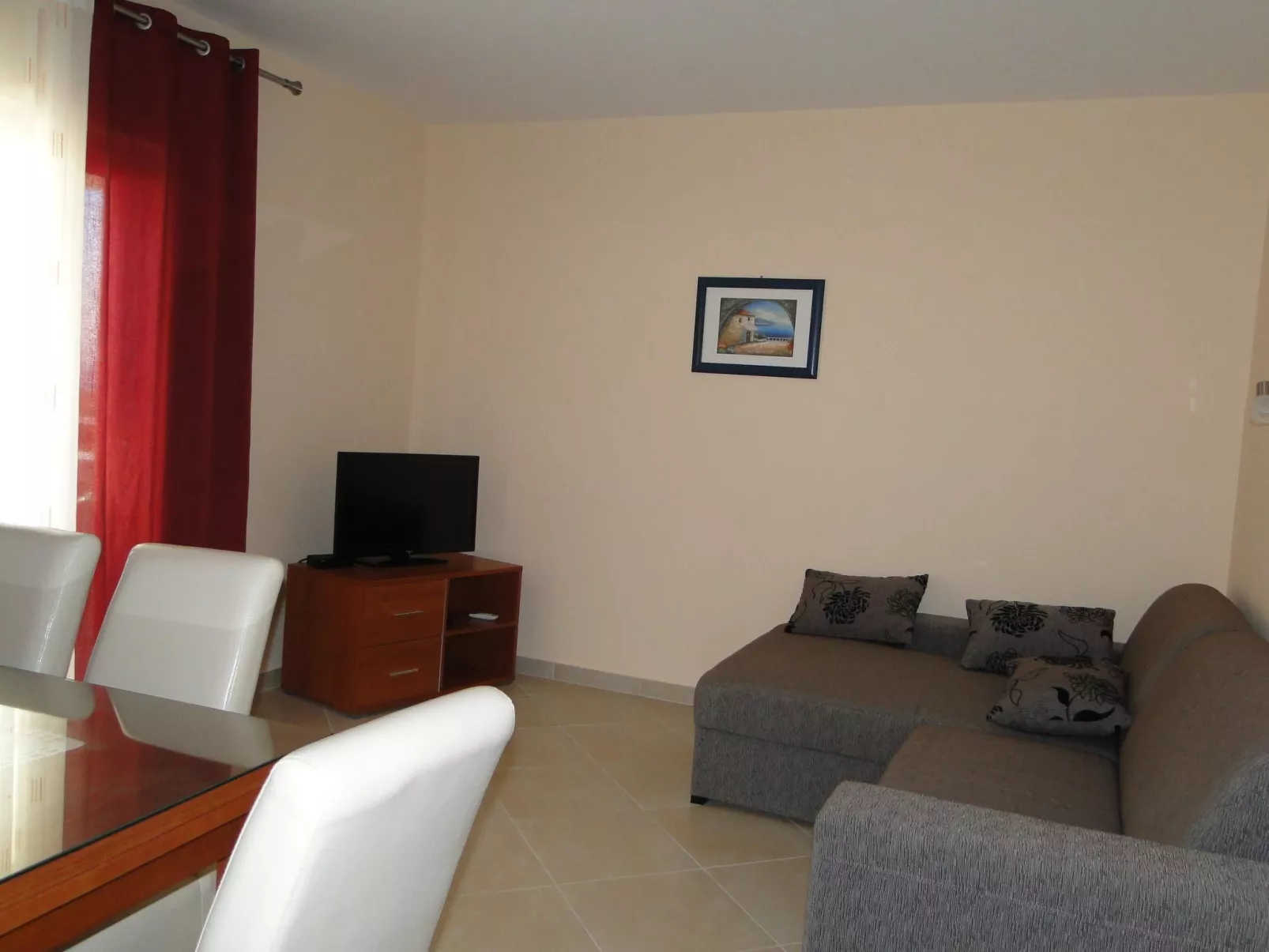 "Asia 2" mit Blick auf das Wasser - Image-tags.info