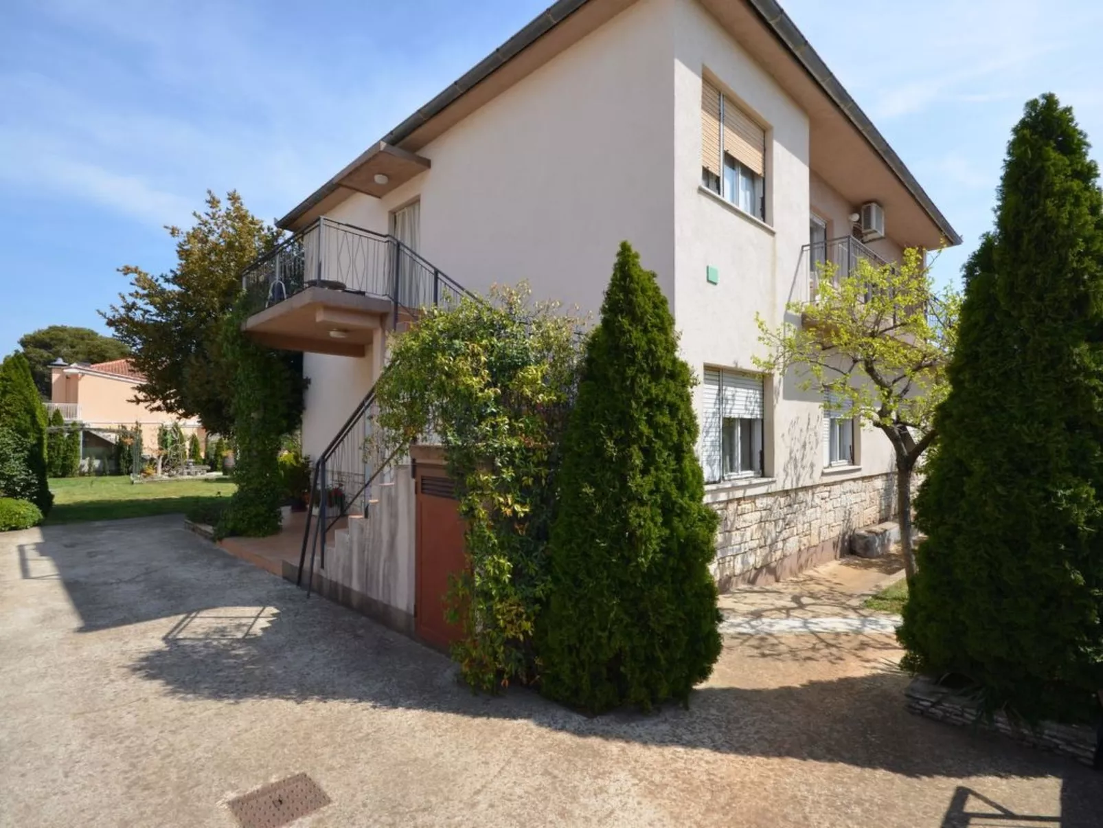 Apartment 1554 - Image-tags.info