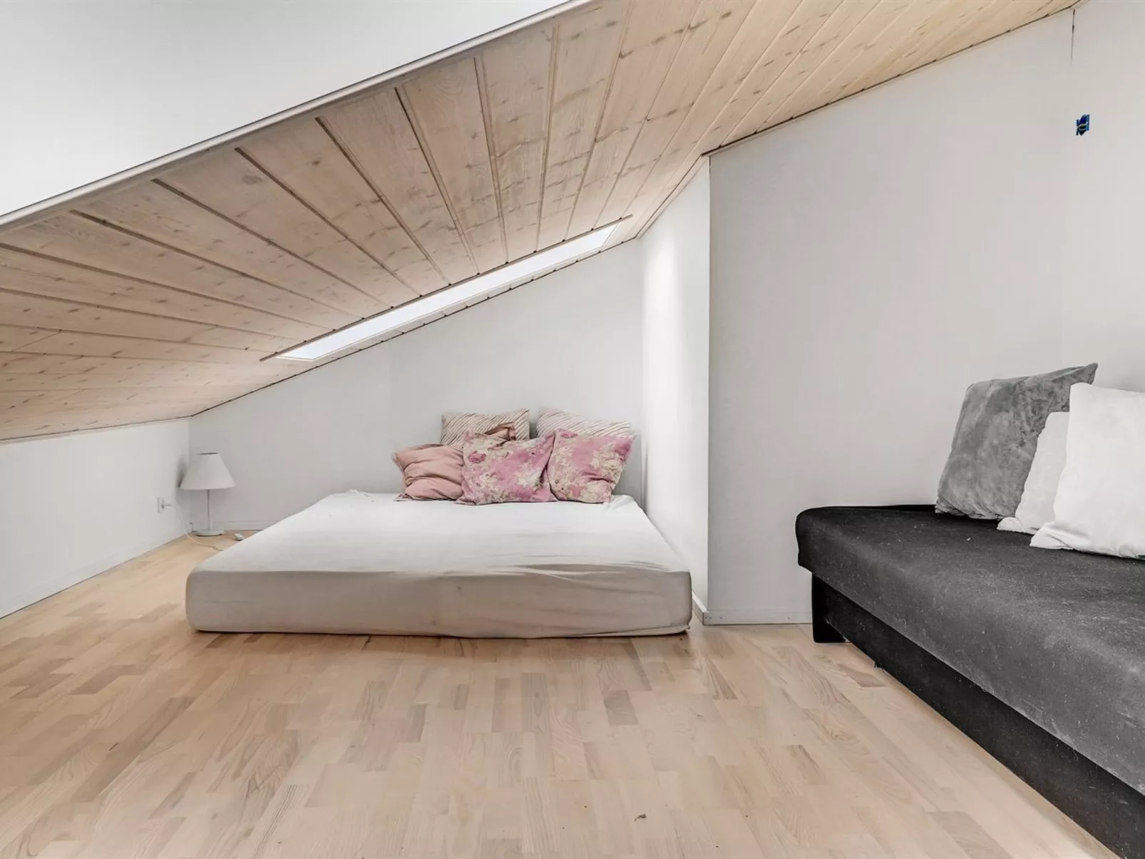 "Orm" - 550m to the fjord - Binnen