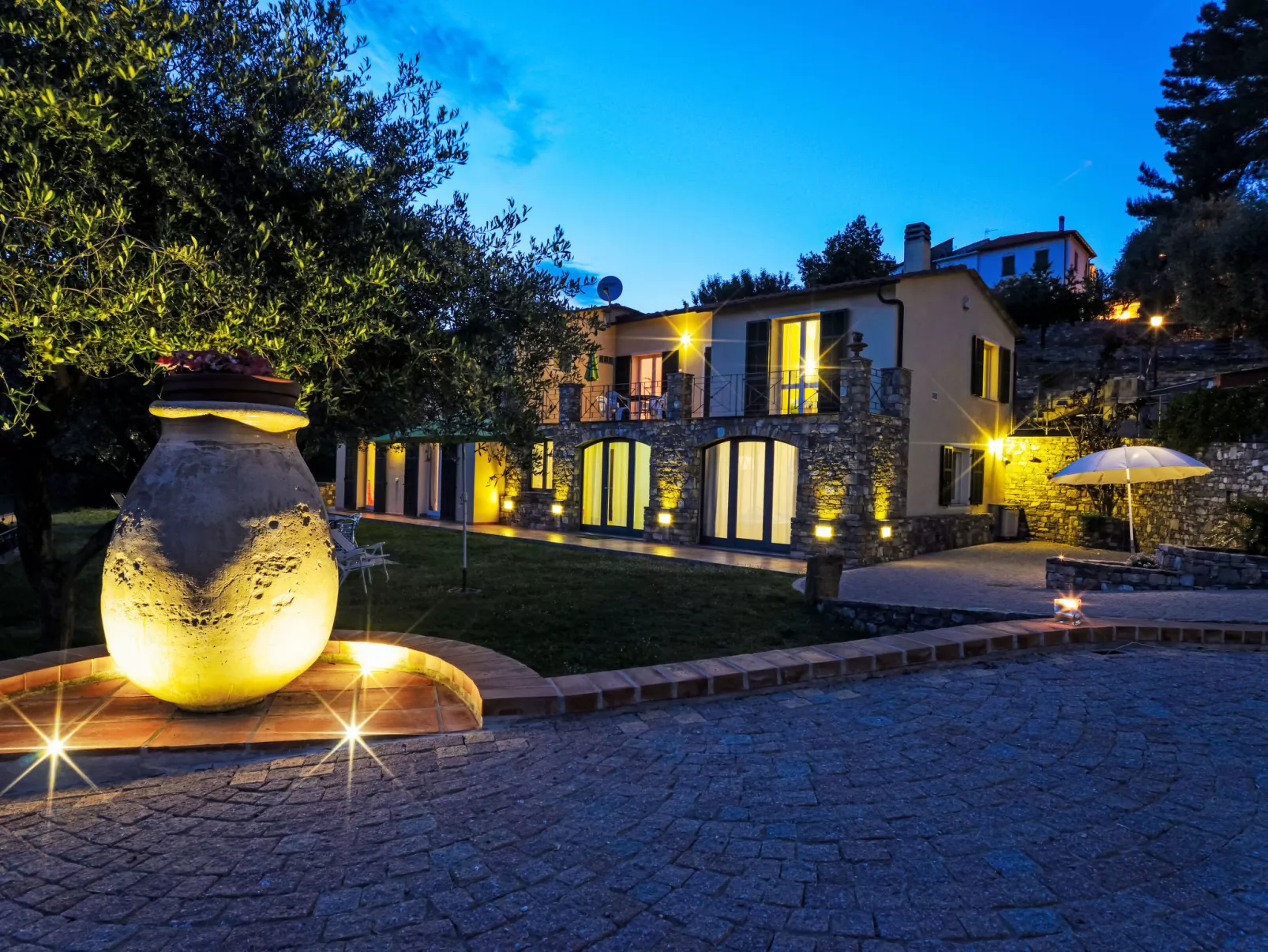 Coty (IMP522) - Buiten