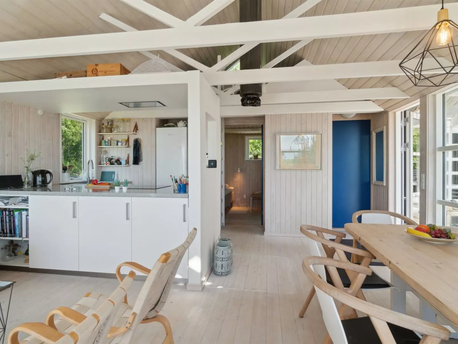 "Klint" - 25m from the sea - Binnen