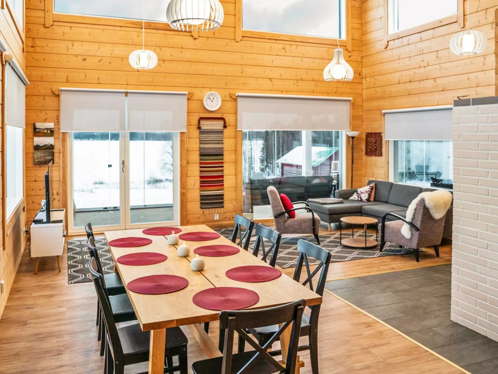 Villa lehtoniemi - Binnen