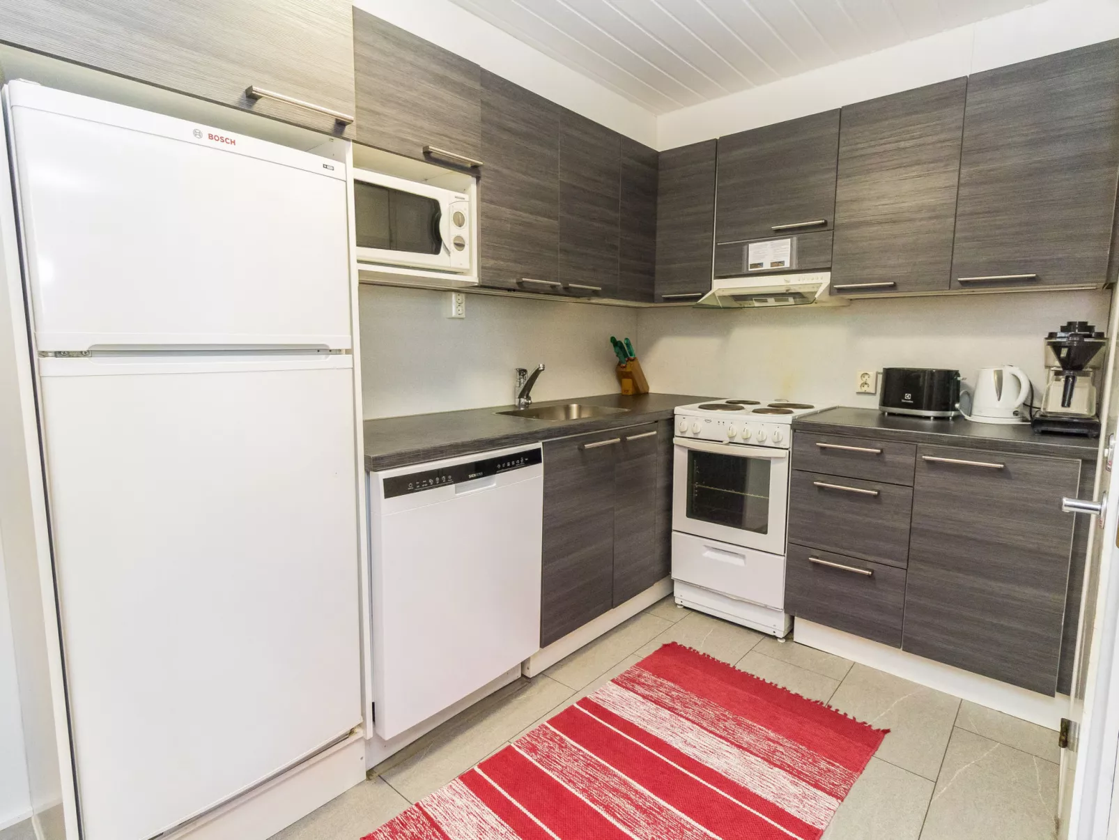 Saarihely a 5 - Binnen