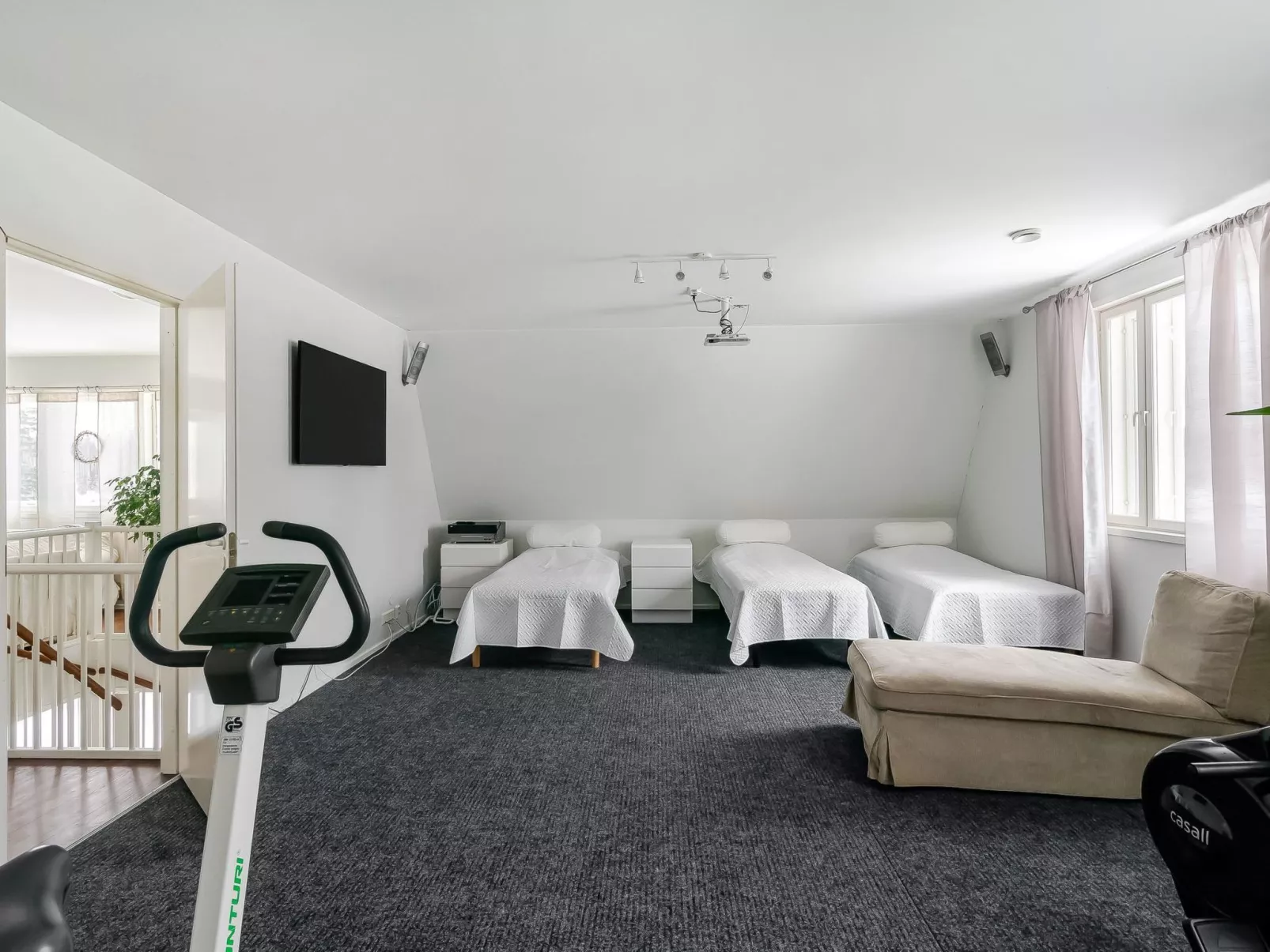 Mustijoenranta - Binnen