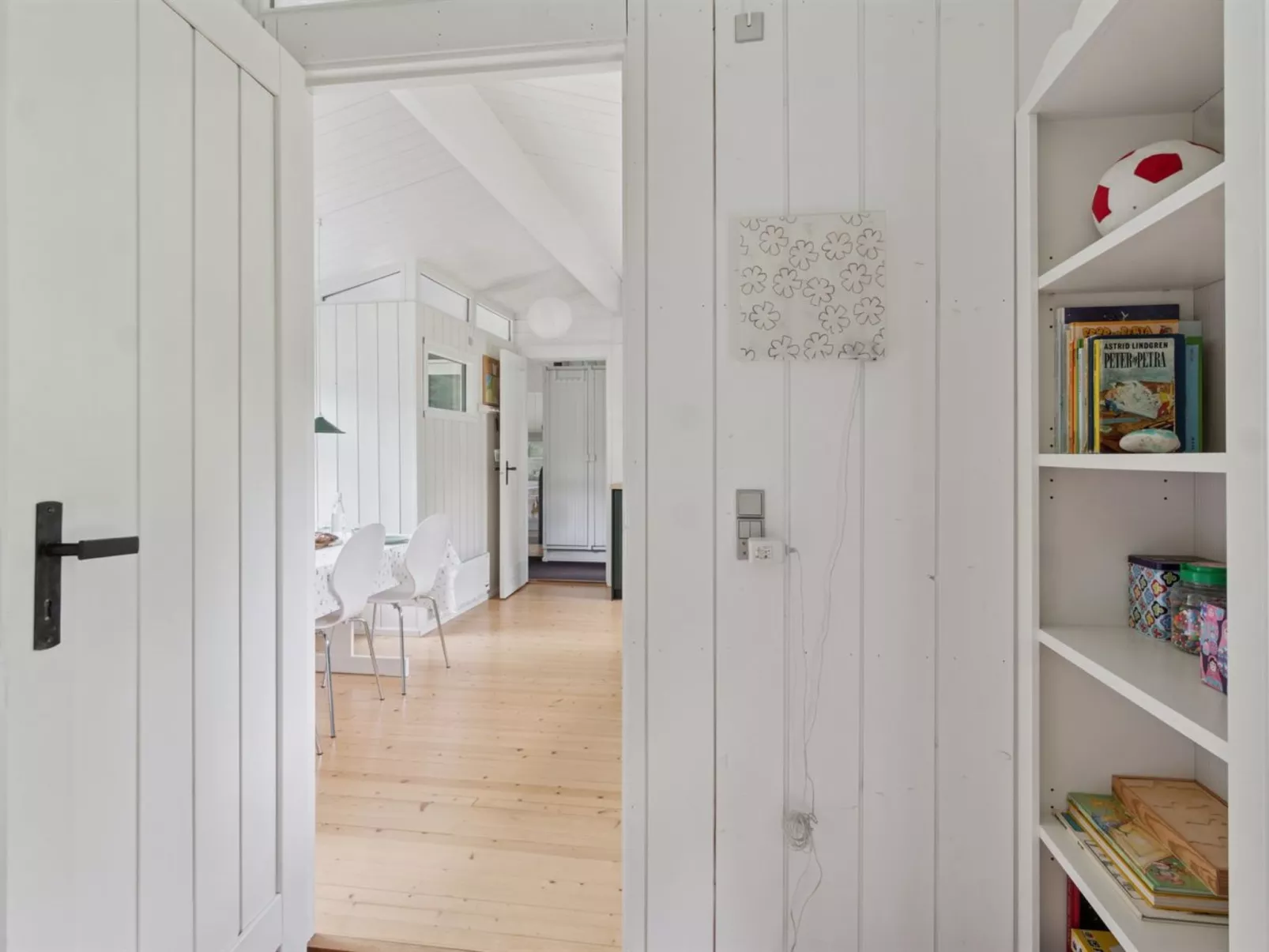 "Sylvana" -  from the sea - Binnen