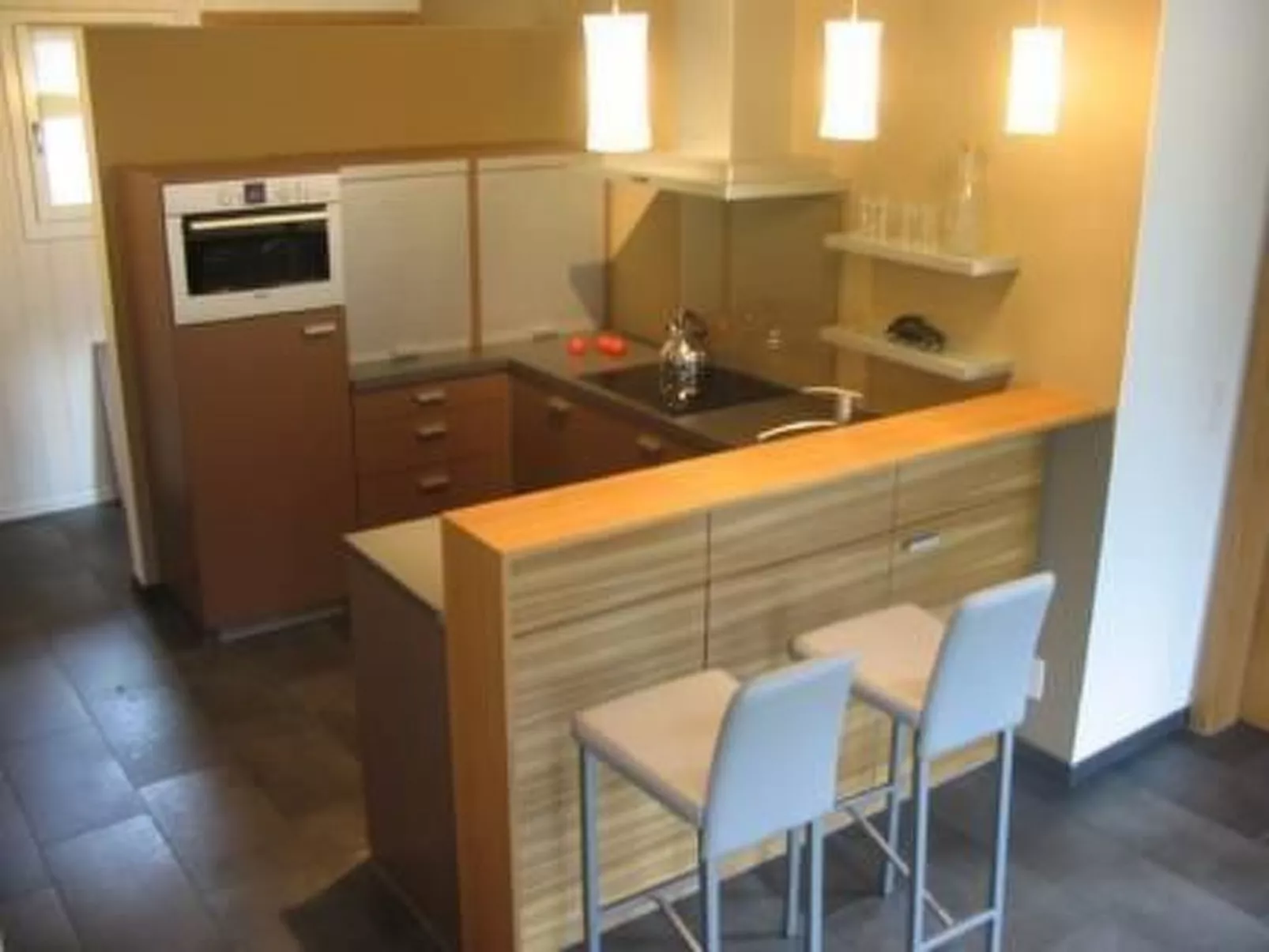 Bim Bühlmättli 4 Bett Wohnung - Binnen