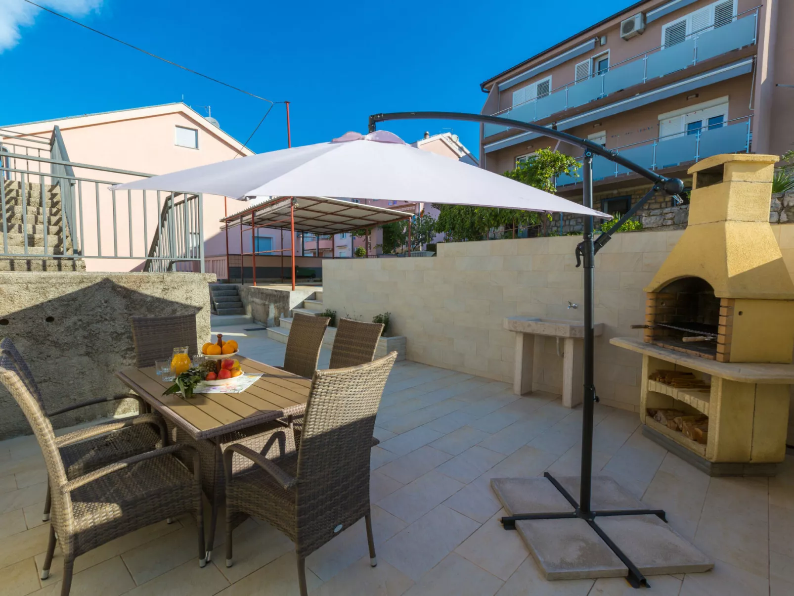 TONKA ROBERTA / HR-08678-01 - Image-tags.info