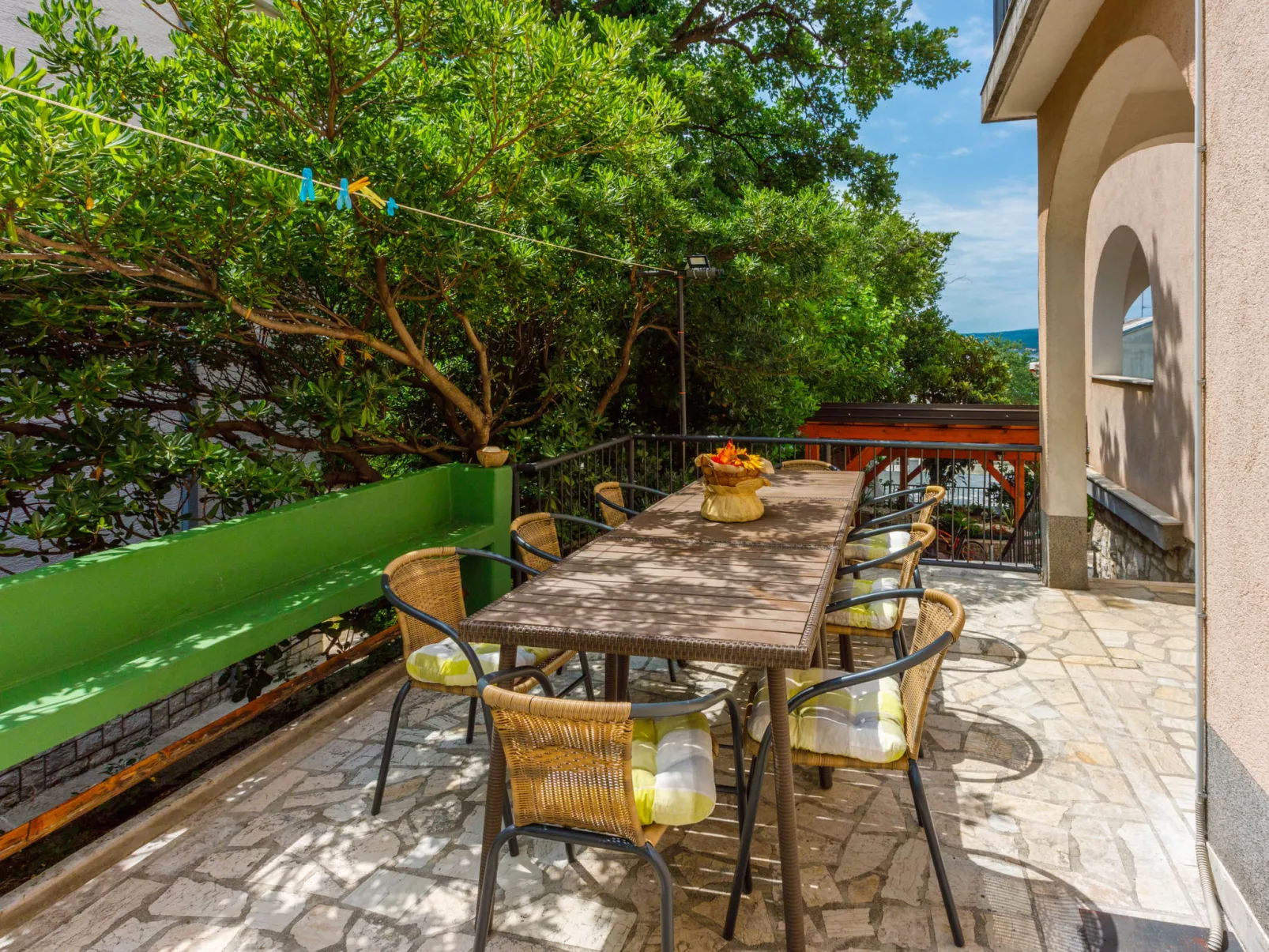 BUOVAC / HR-04307-01 - Image-tags.info