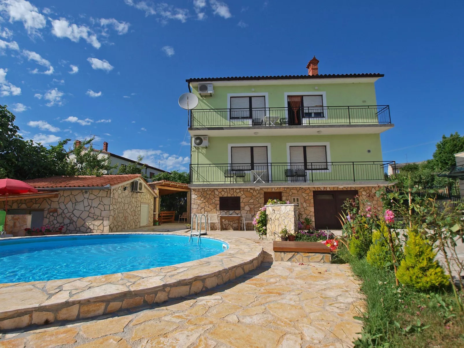 Apartment 1056 - Image-tags.info