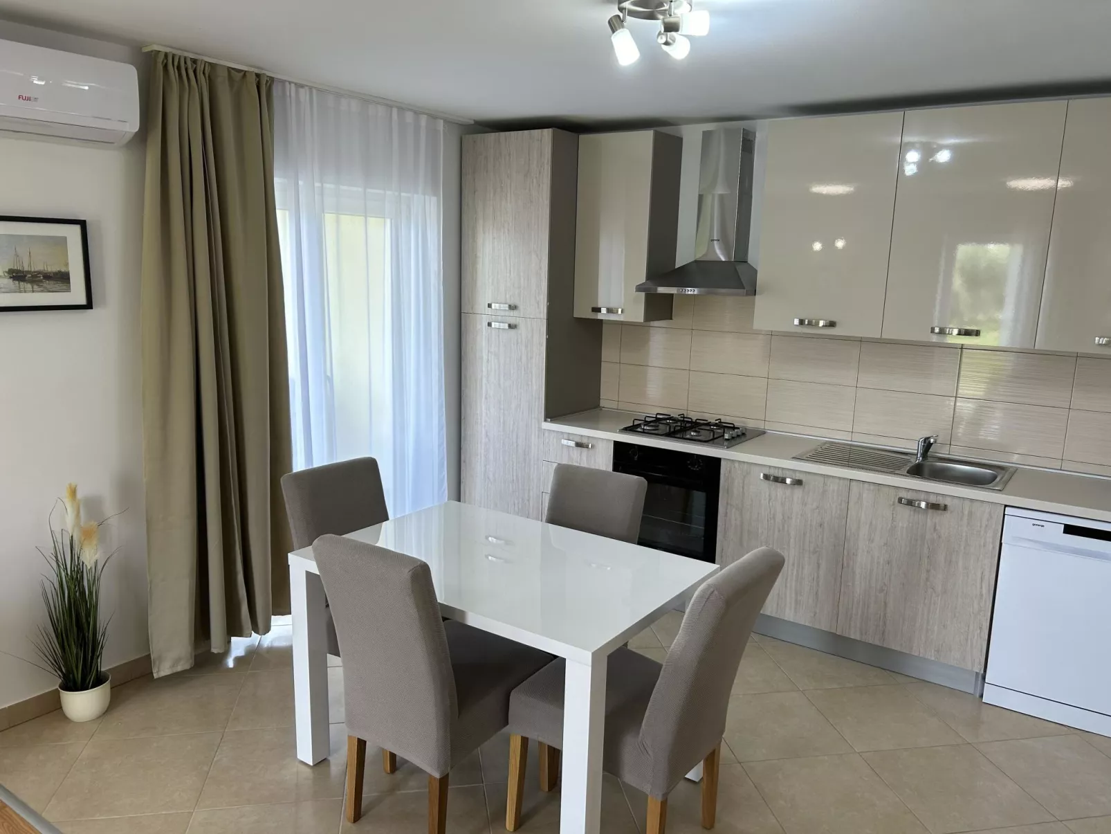 Apartment Sweet Lapat 2 - Binnen