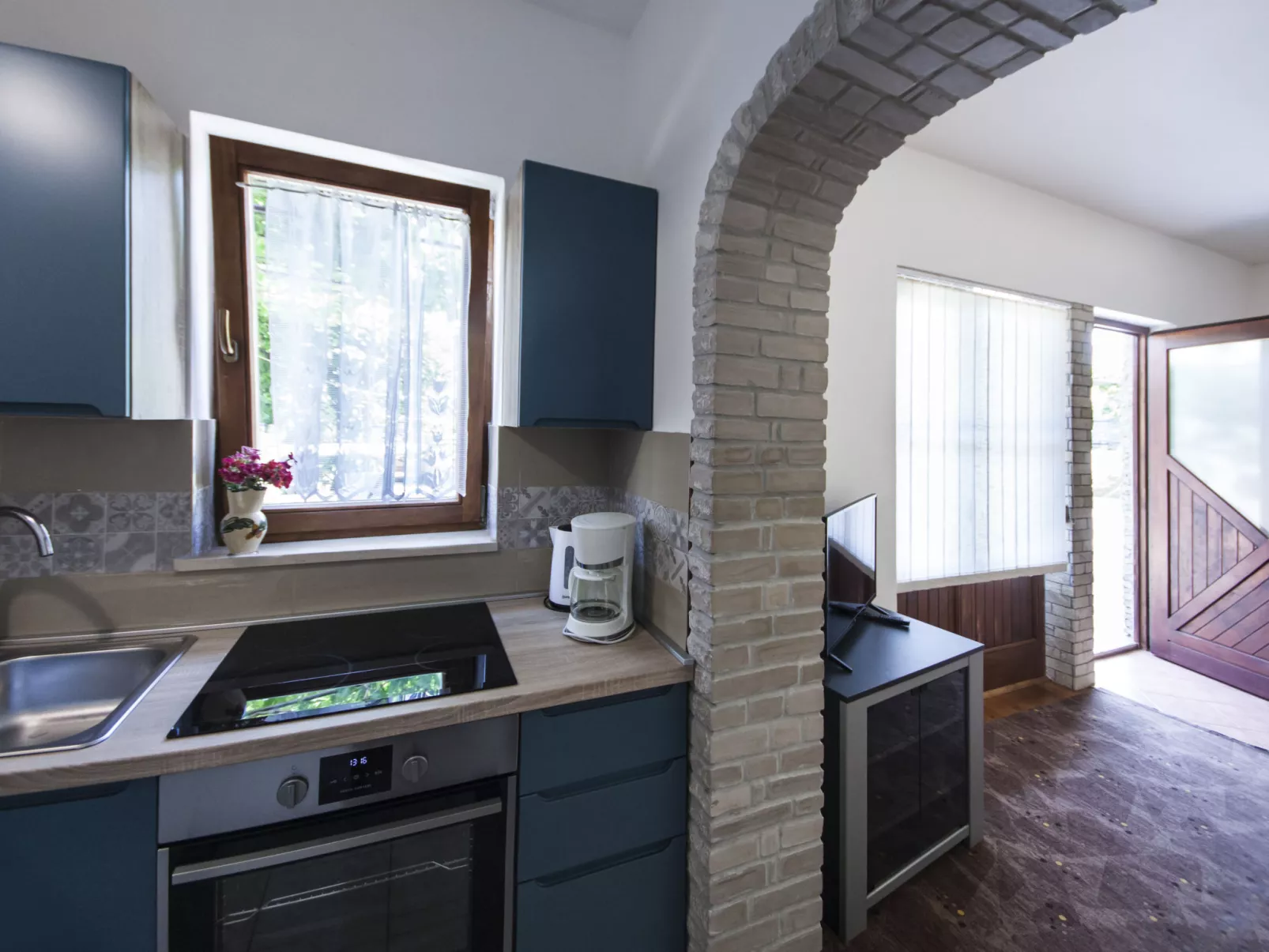 Apartment 1398 - Image-tags.info