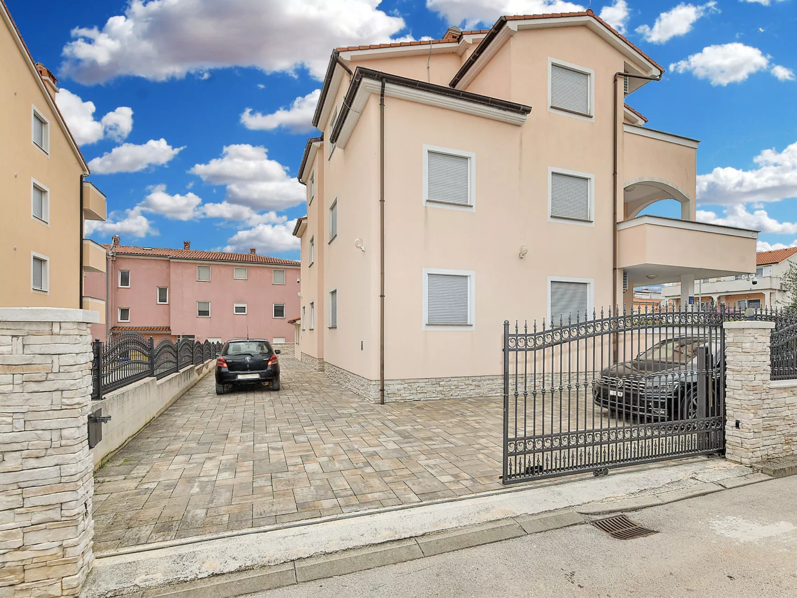 Apartment 396 - Image-tags.info