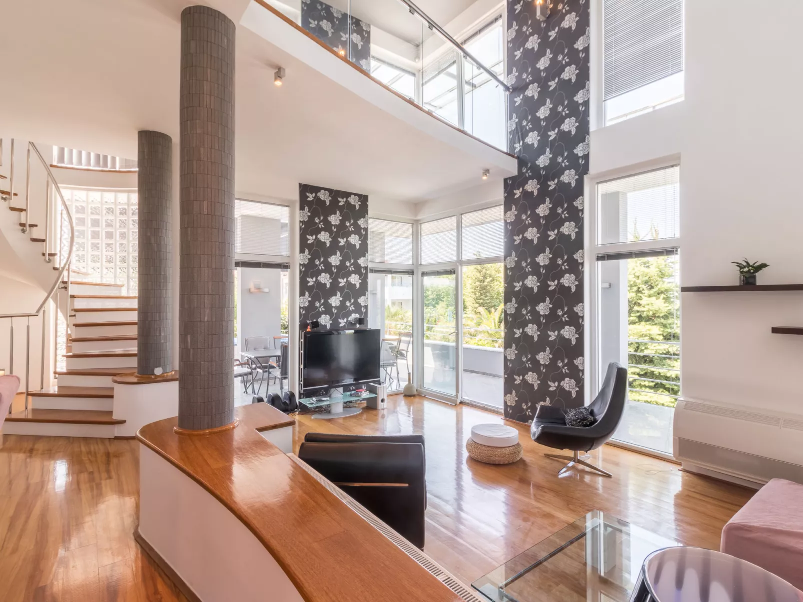 Villa Nicol - Image-tags.info