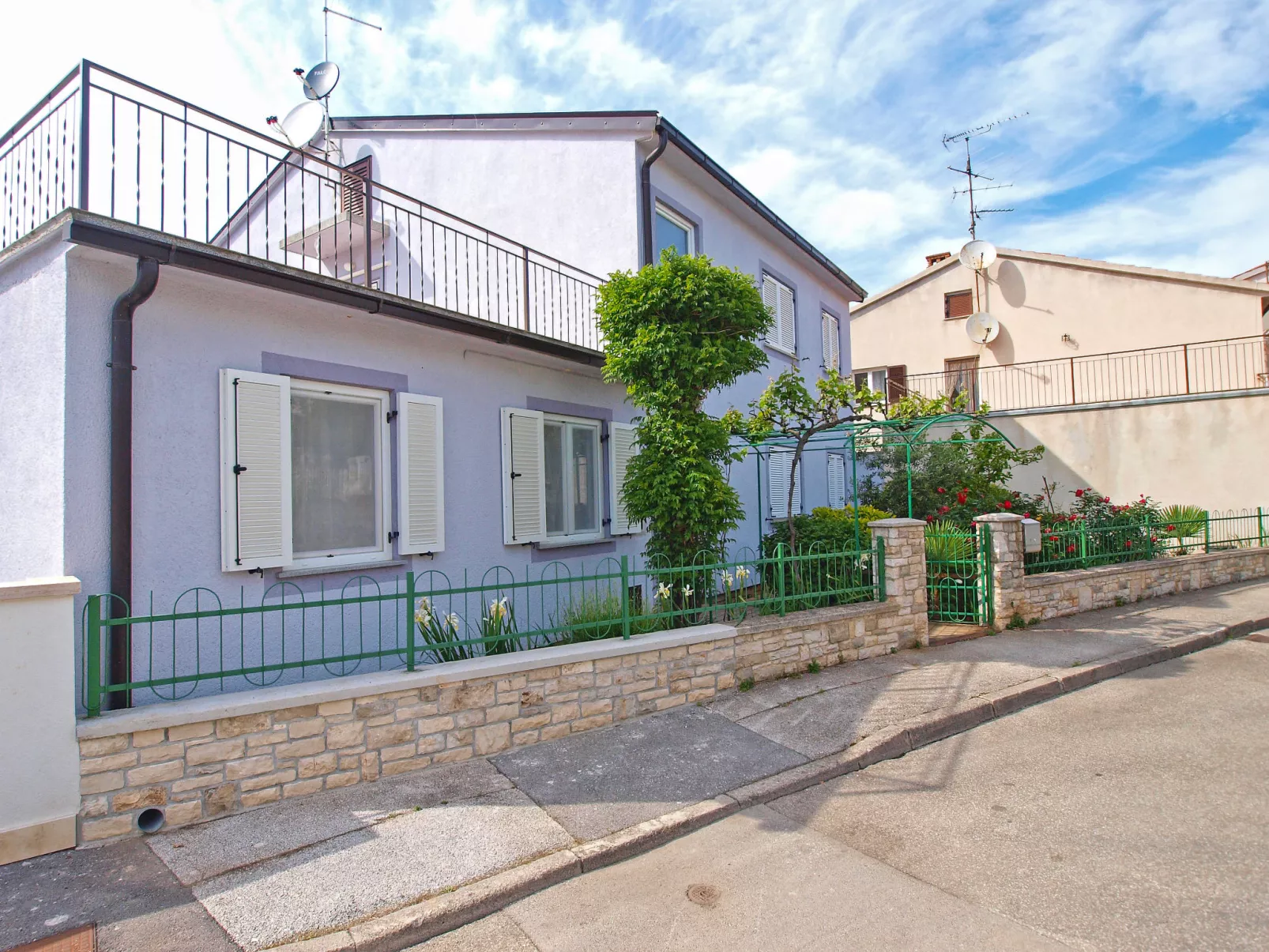 Apartment 1348 - Image-tags.info