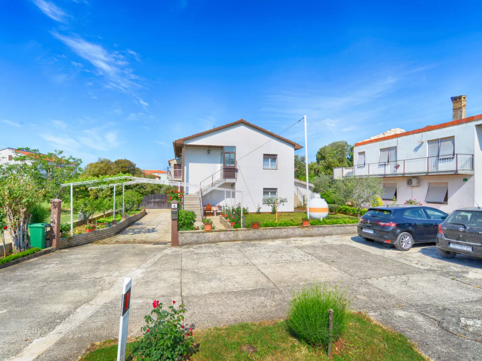 Apartment 1633 - Image-tags.info