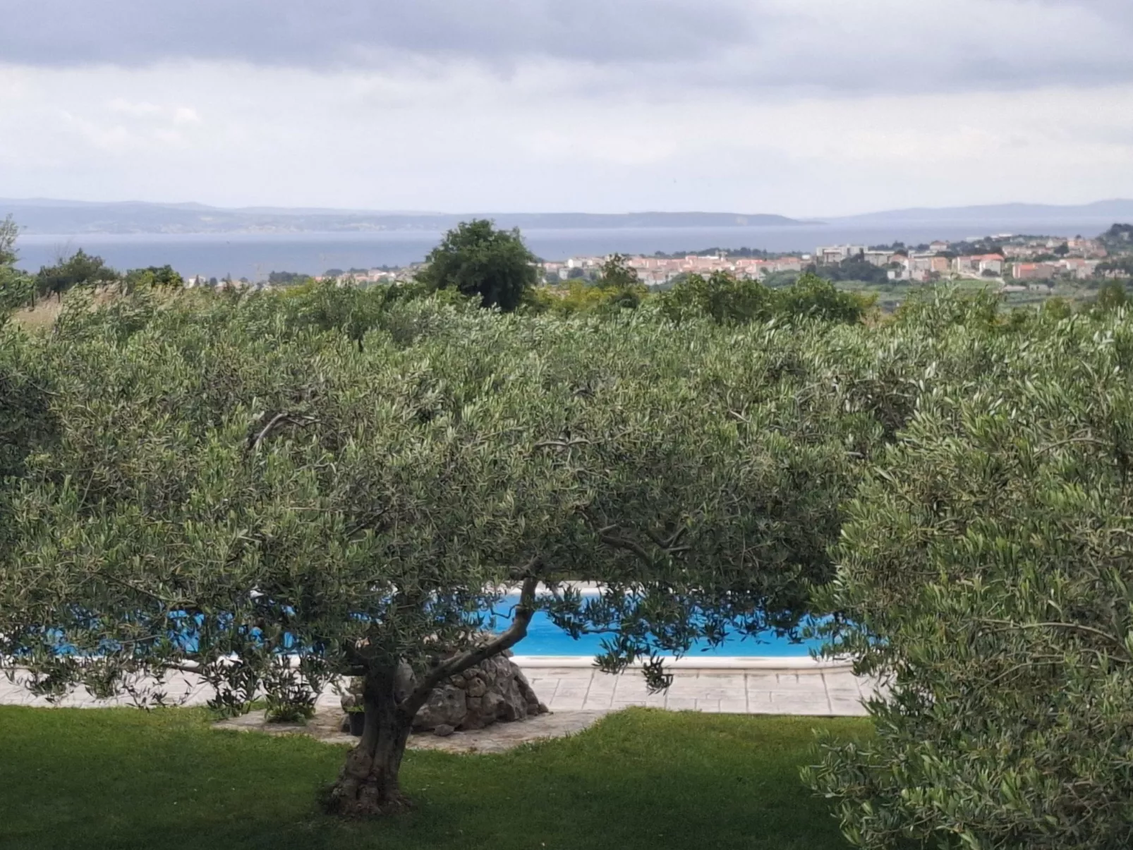 Villa Kucine Olives Garden - Image-tags.info