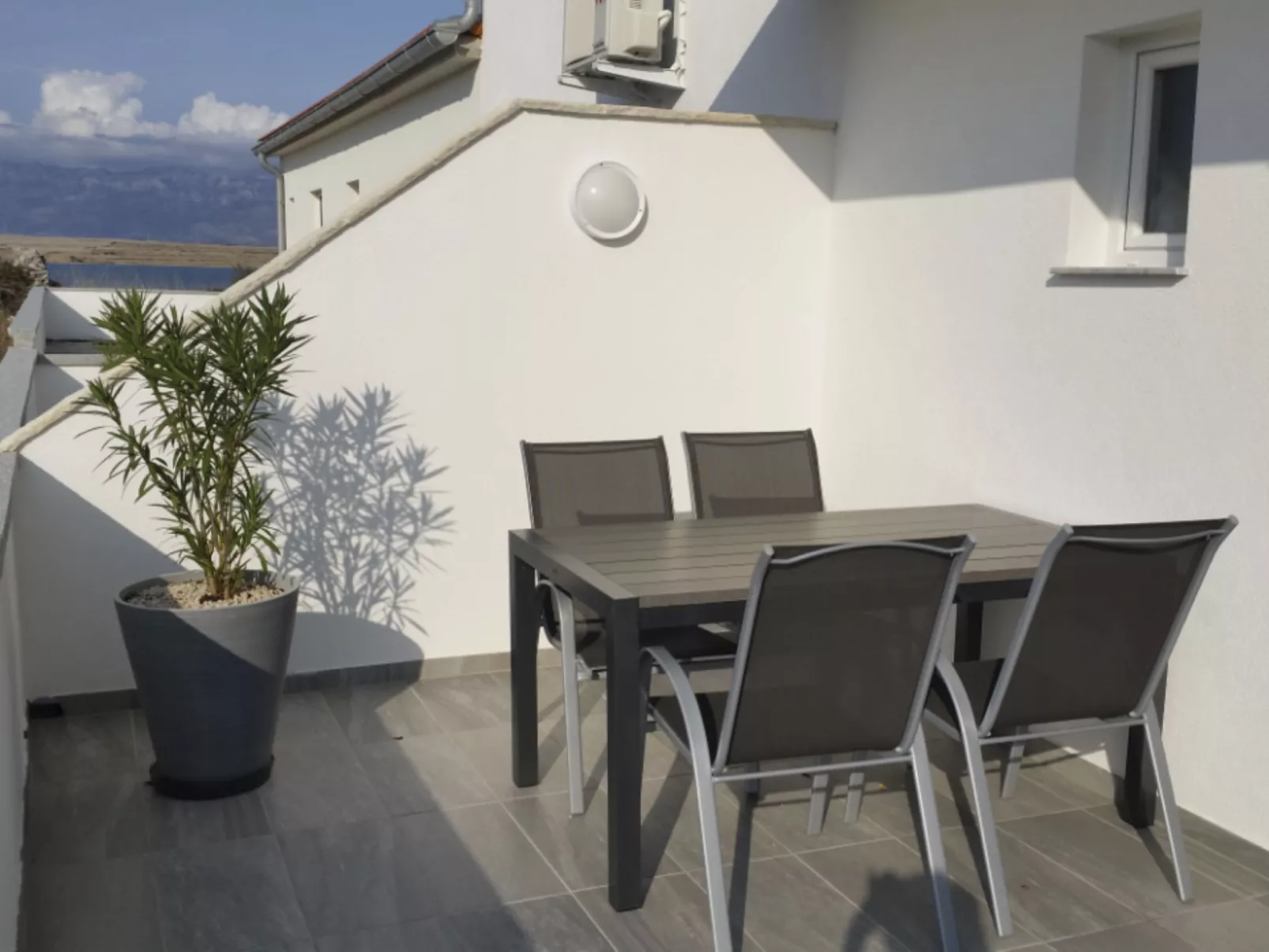 Lijepi pogled 1 / HR-10522-01 - Image-tags.info