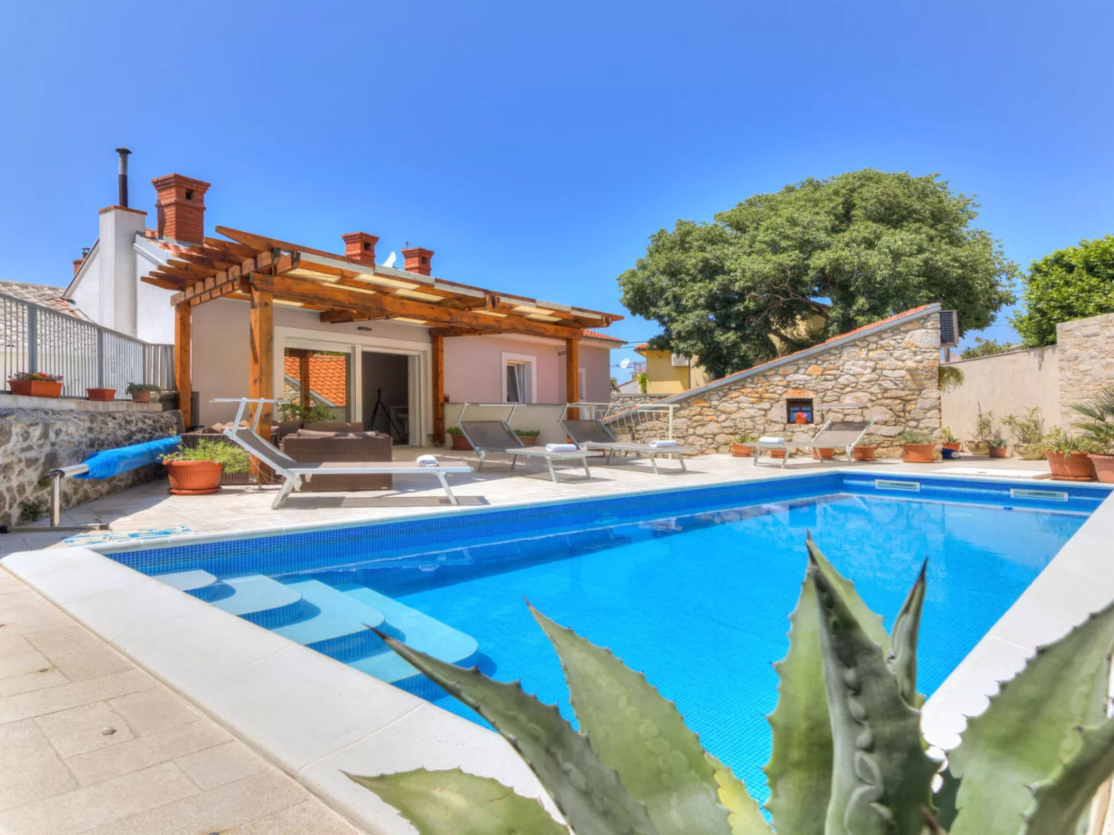 Villa Milla / HR-11132-01 - Buiten