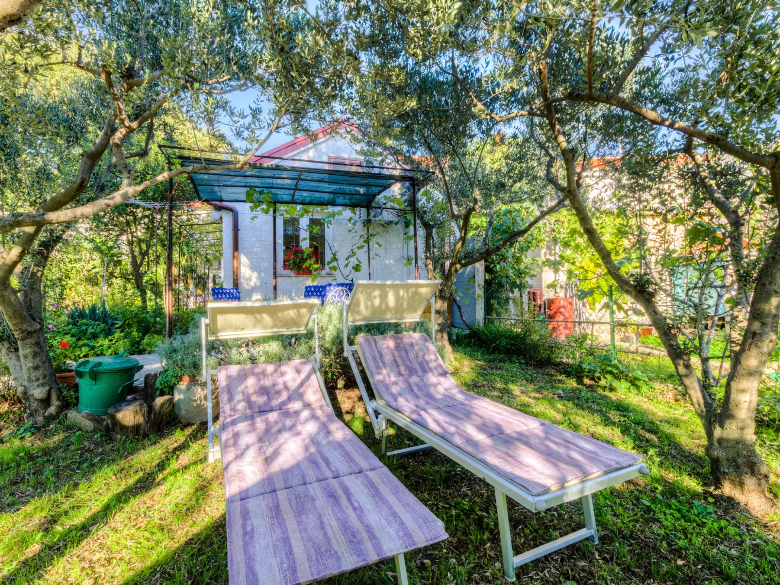 CUFFIC 1 / HR-08693-01 - Buiten