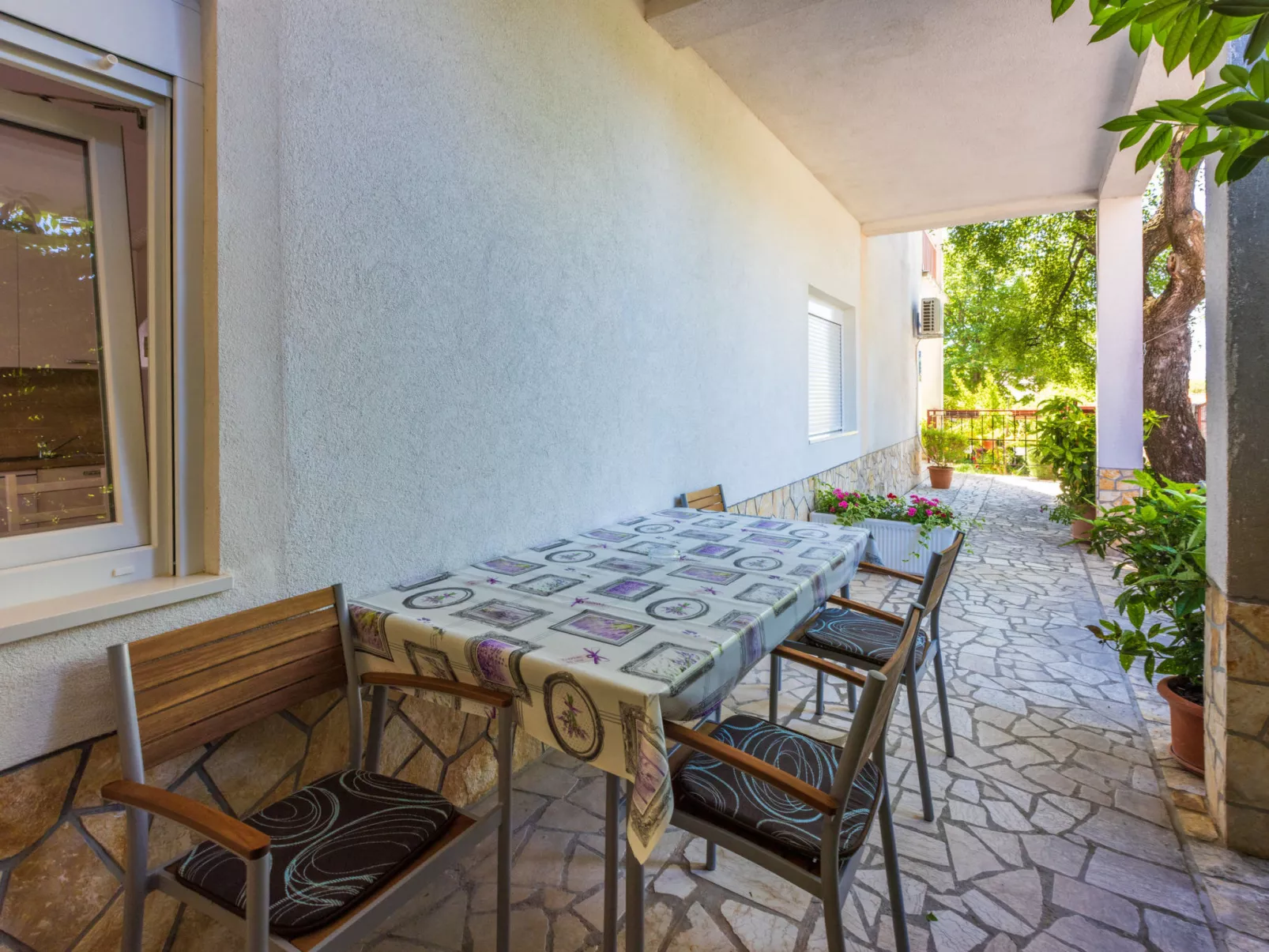 TUSTONJIC mali / HR-10793-01 - Image-tags.info