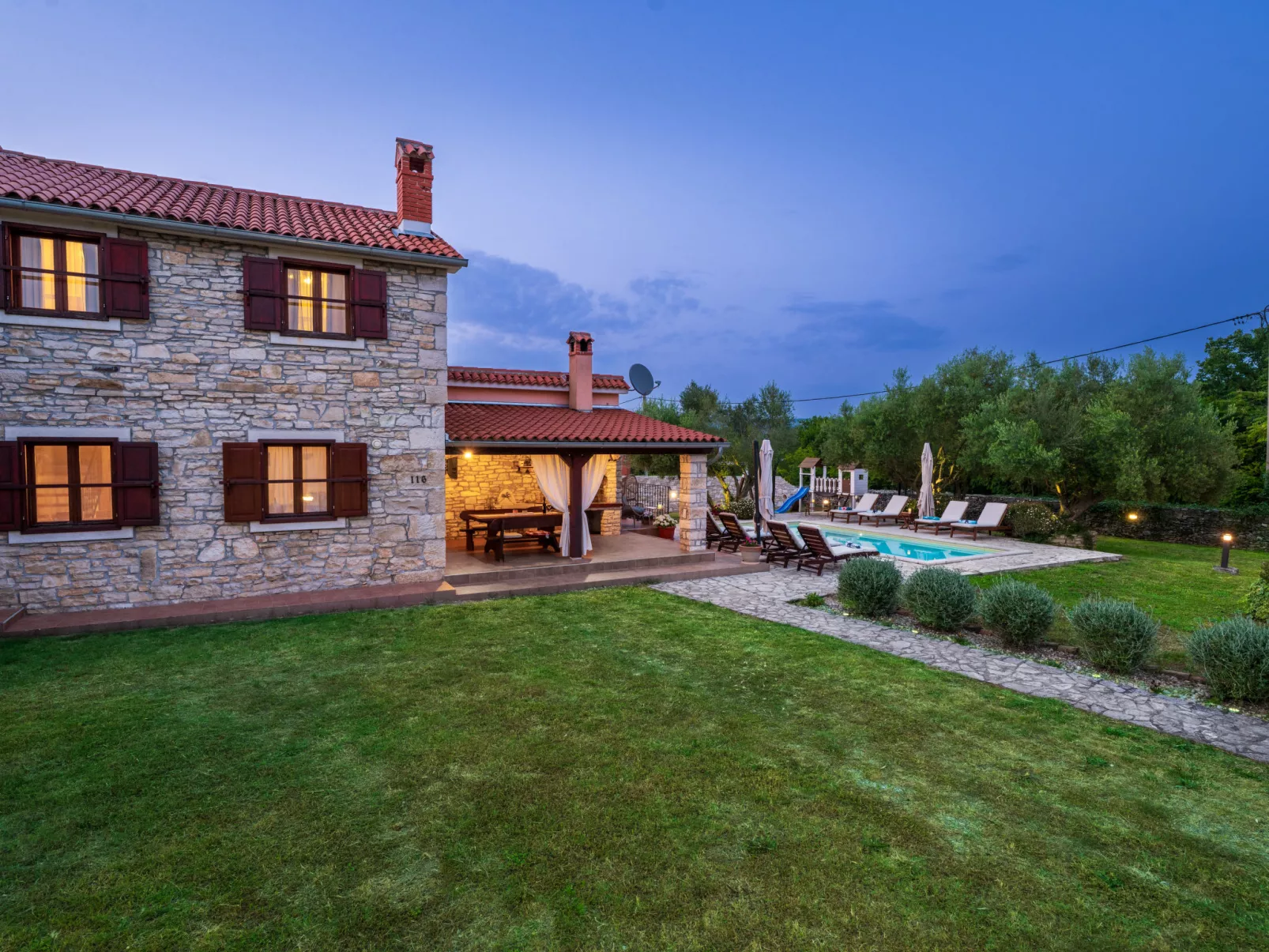 House 1993 - Image-tags.info