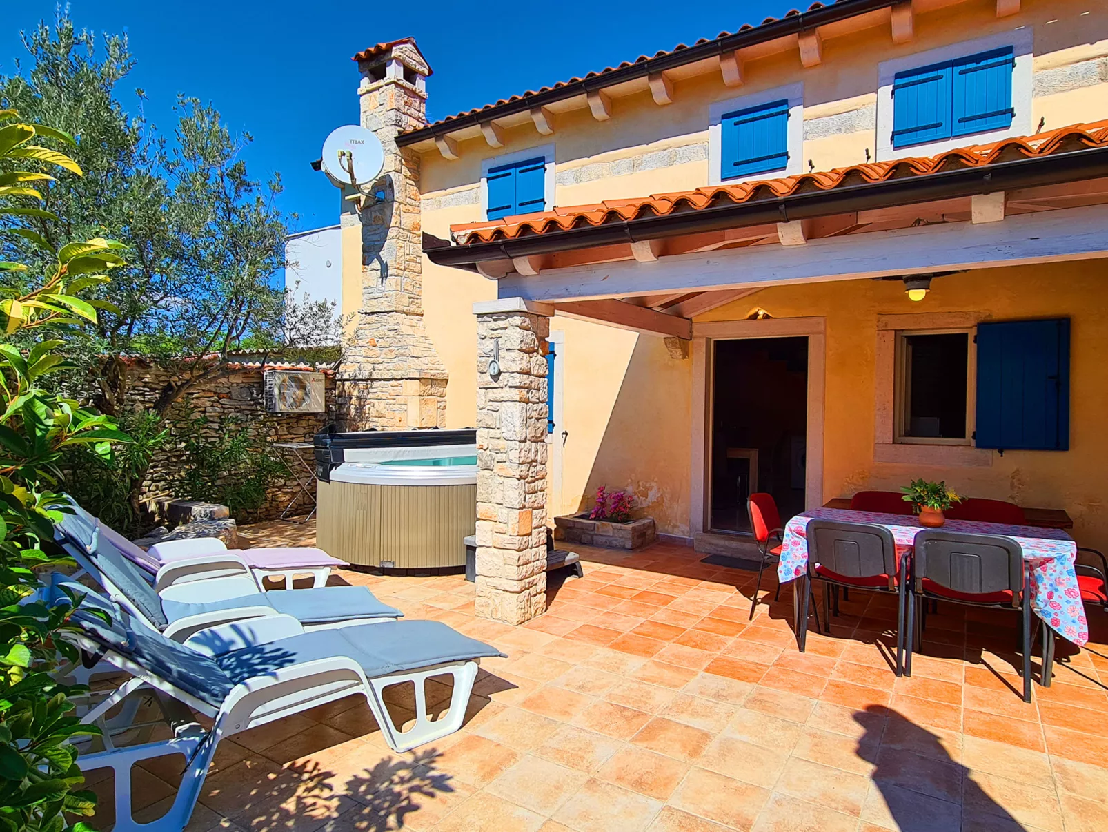 House 1186 - Image-tags.info