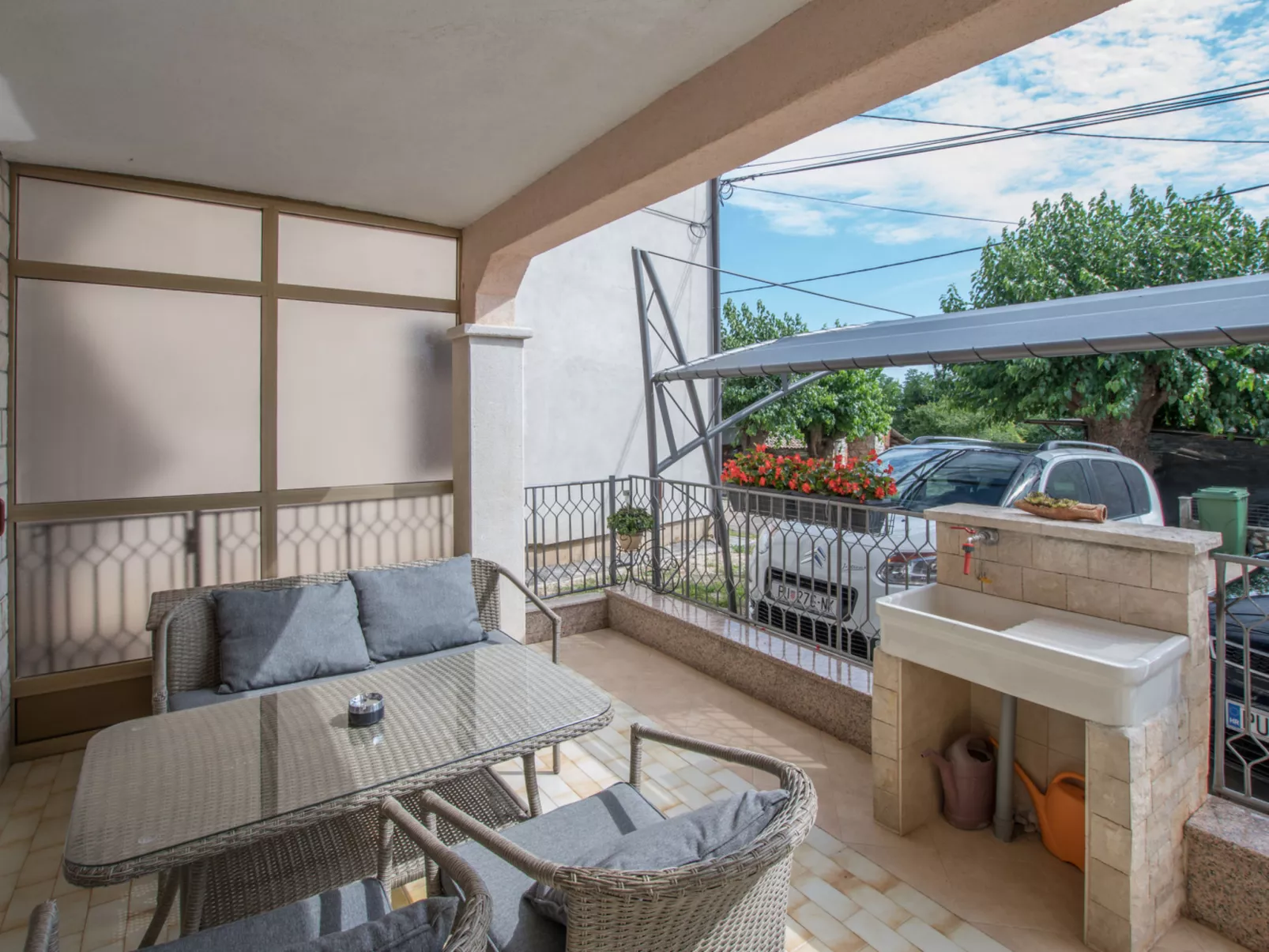 Apartment 1709 - Image-tags.info