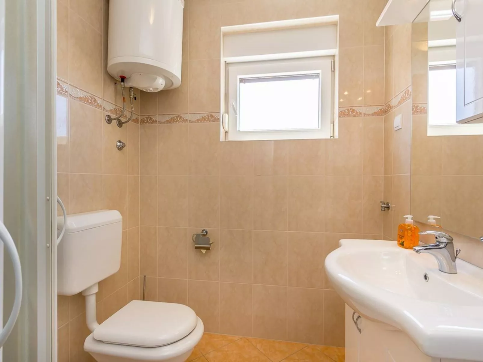 Casa Marich - Binnen