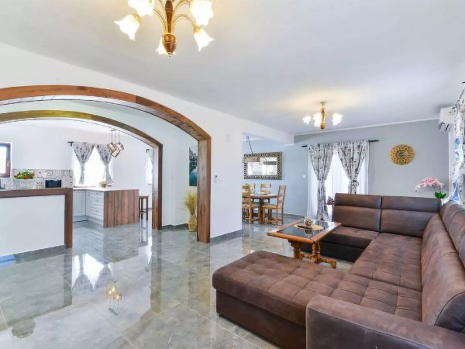 Villa Marinic with heated pool and entertainment r - Image-tags.info