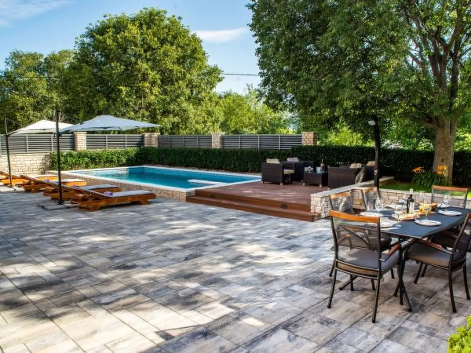 Villa Niko with heated pool - Image-tags.info