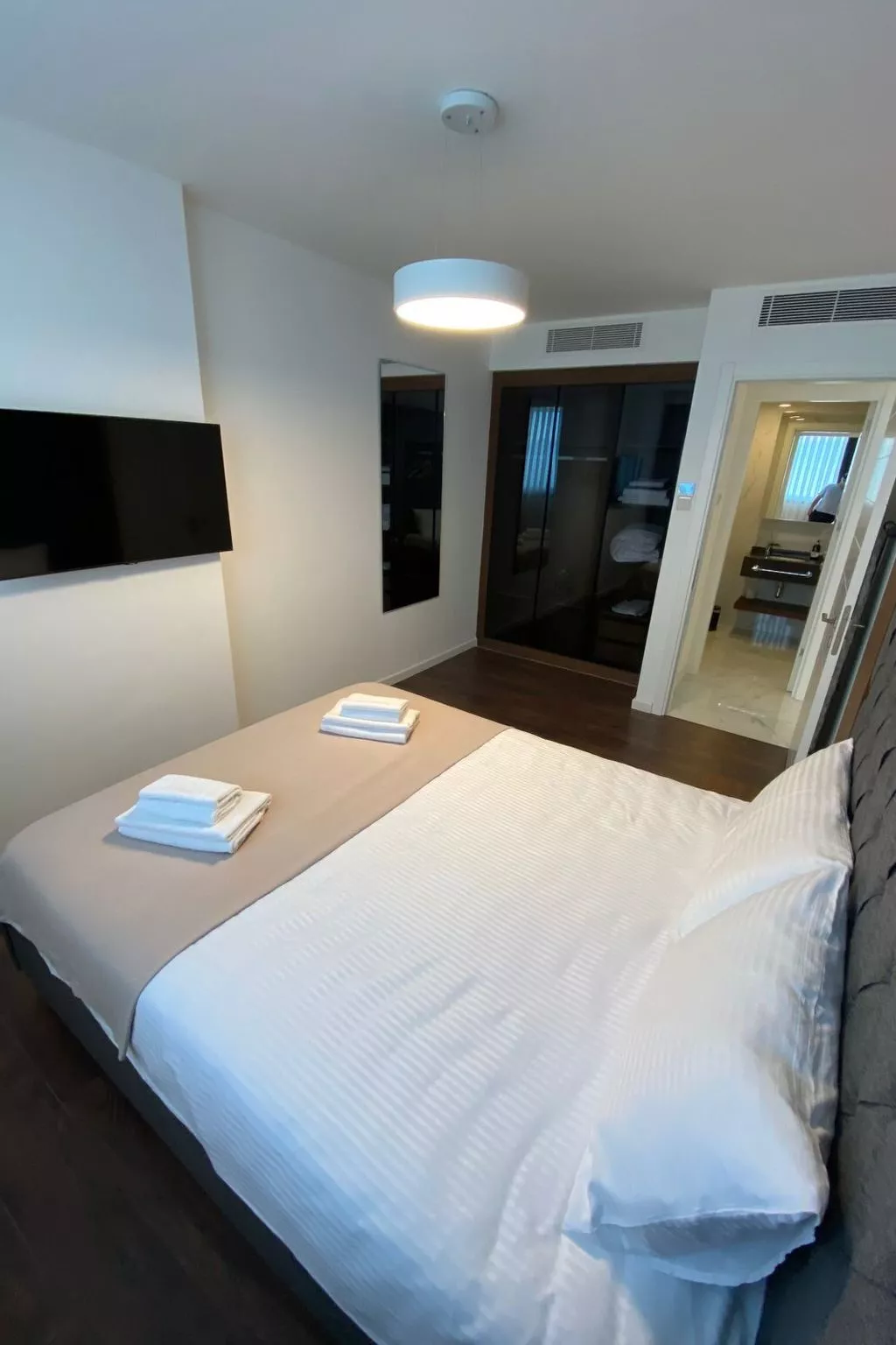 Grand Sapphire 777 - Binnen