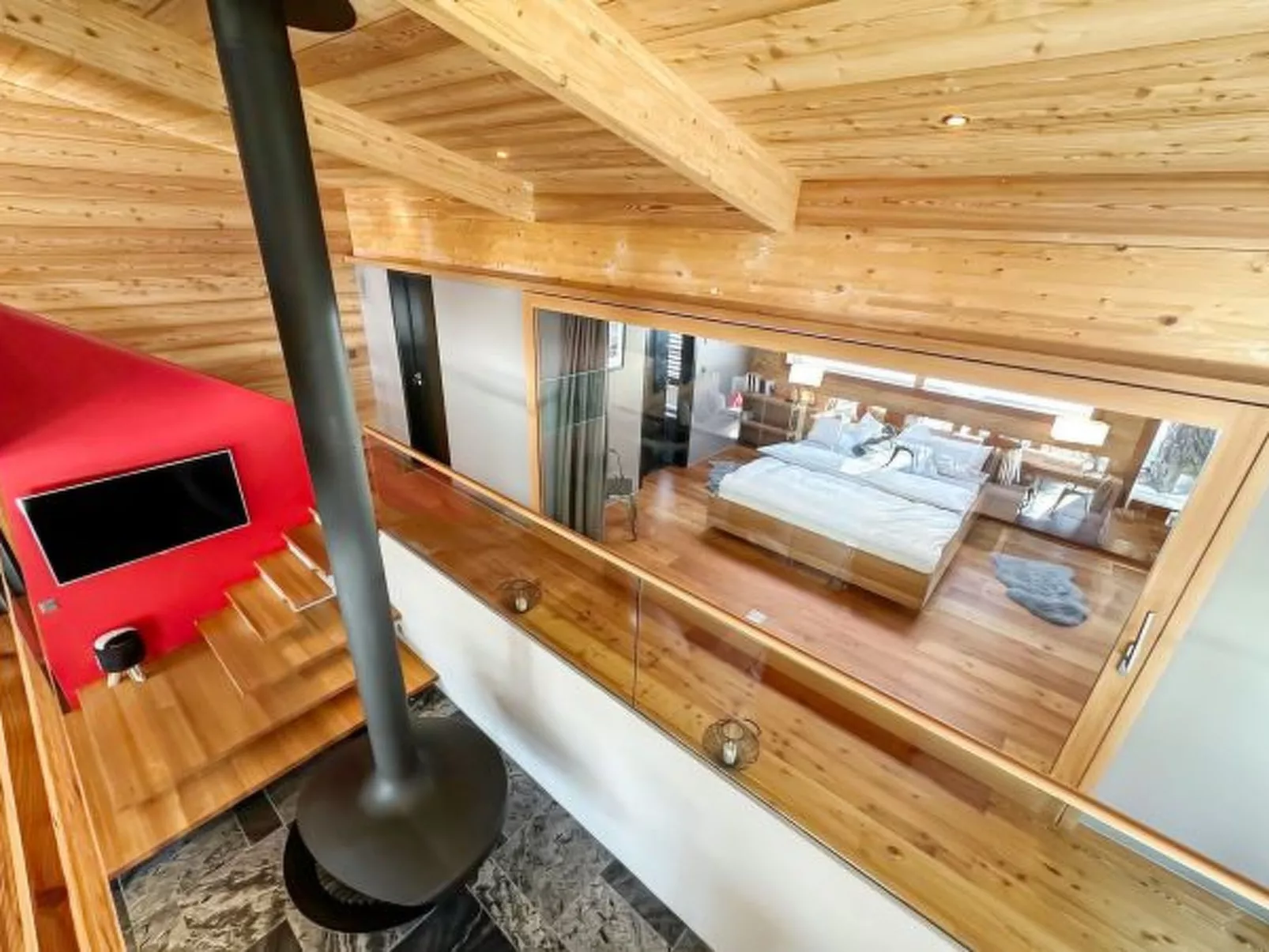 Crans Montana sous les Etoiles - Binnen