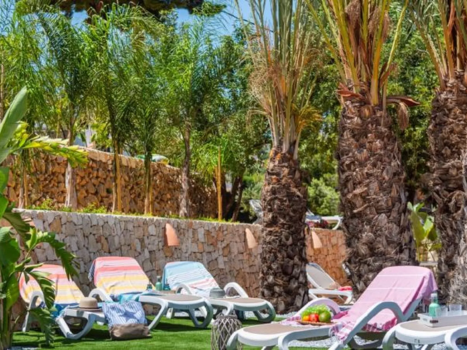 Villa Joan - PlusHolidays - Image-tags.info