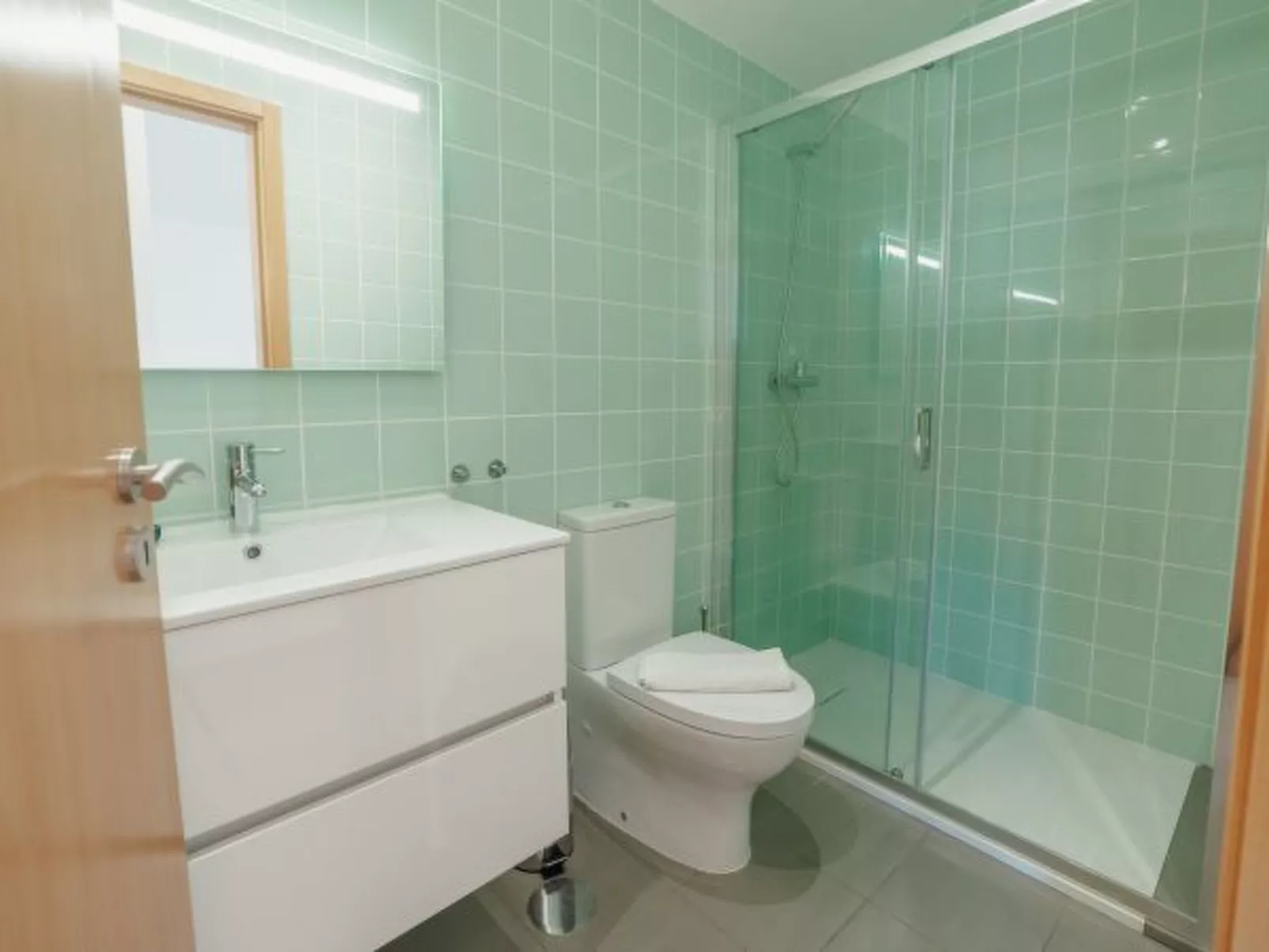 MODERN & STYLISH APARTMENT III by VACATIONY - Binnen