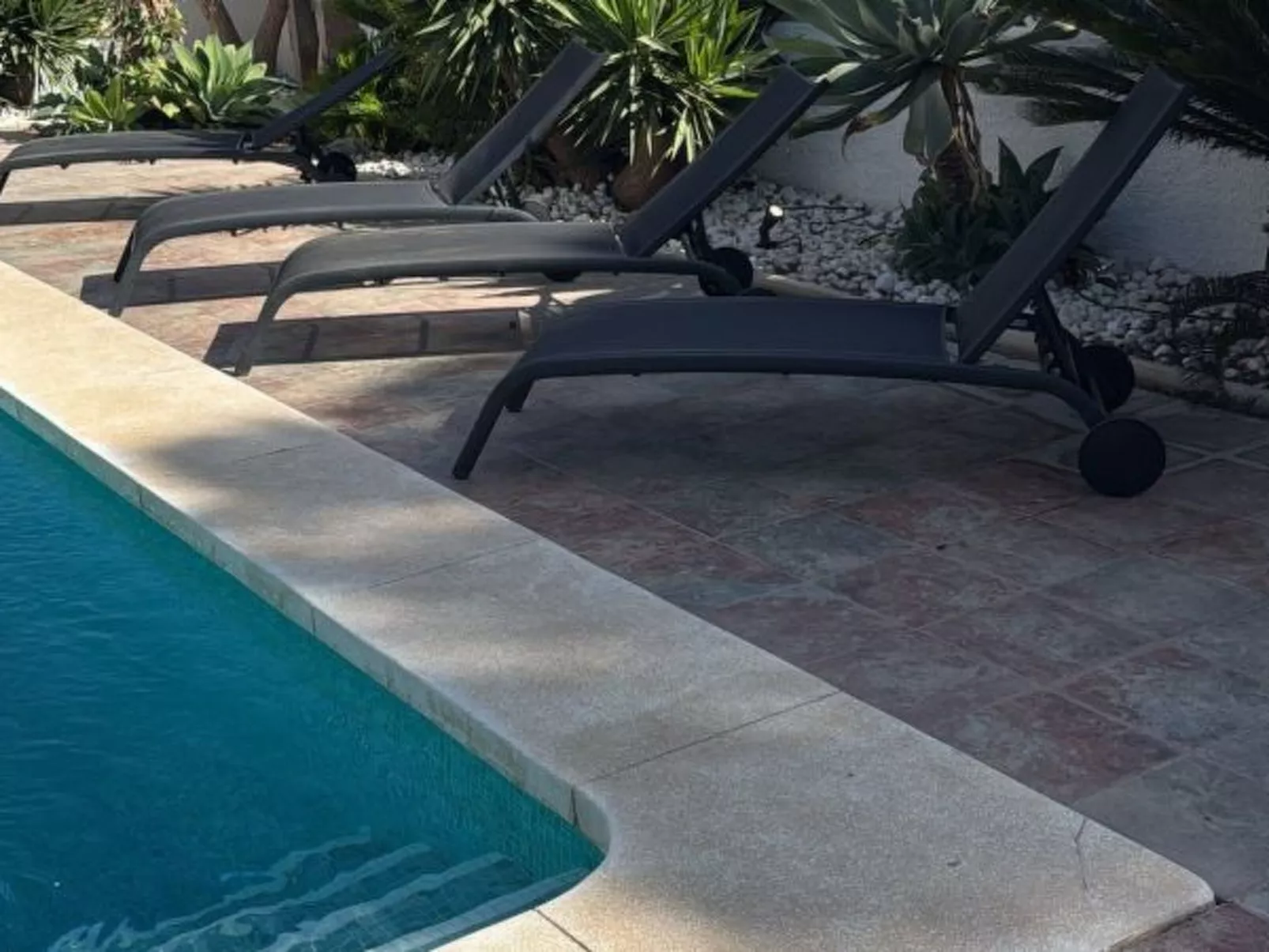 Modern Villa close to Costabella beach - Image-tags.info