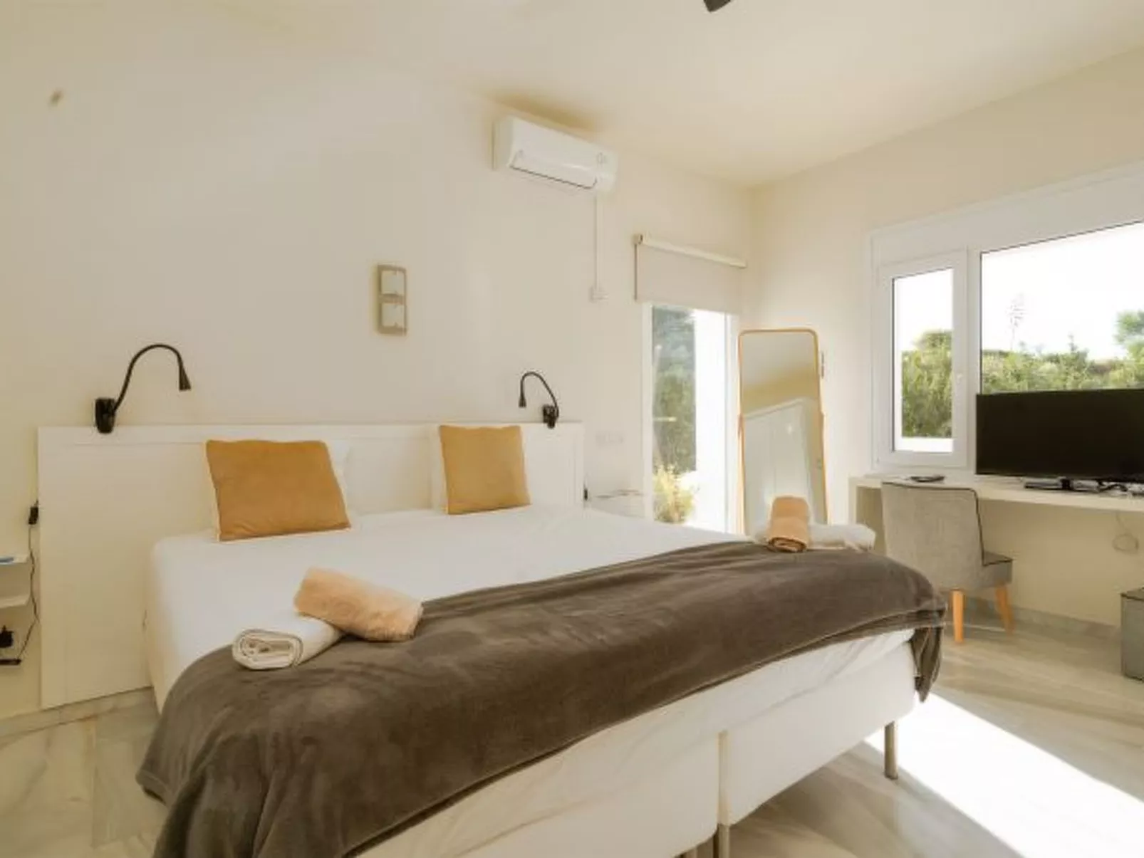 Villa Sol y Mar - Image-tags.info