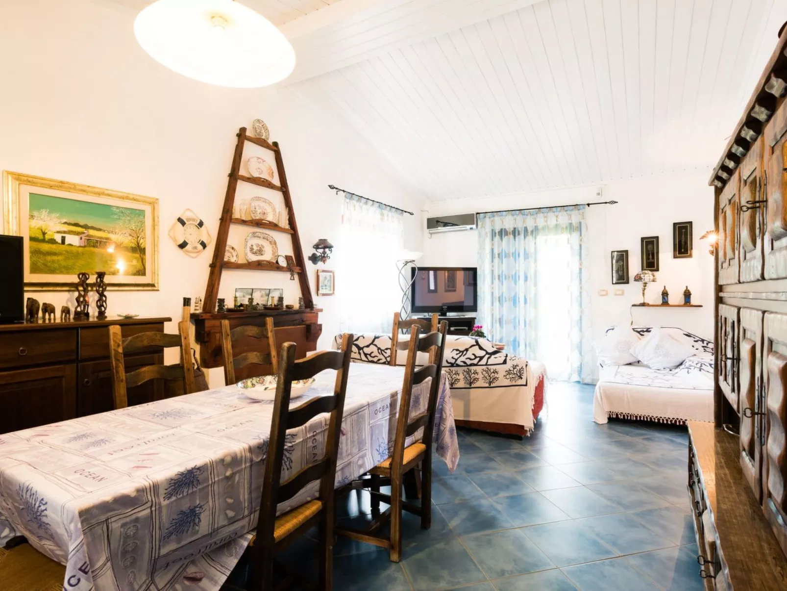 Haus in Calasetta mit Grill und Garten - Binnen