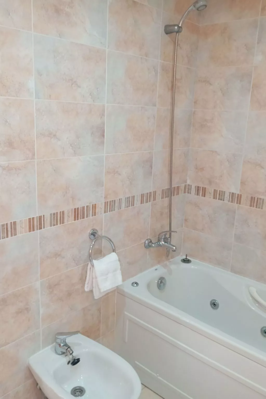 Wohnung Danesp - Frontal al Mar mit Blick auf den Pool - Image-tags.info